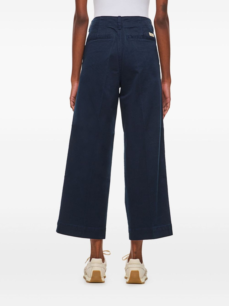 high-waisted trousers 3