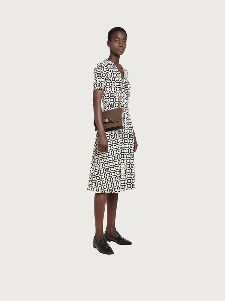 VARA BOW CROSS BODY BAG (M) - 2