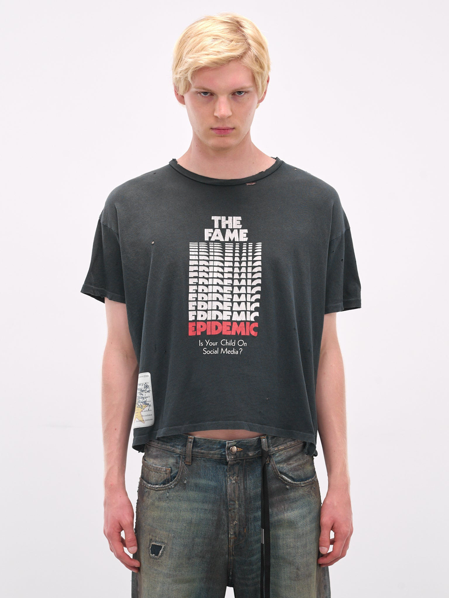 Black 'Fame Epidemic' Graphic Tee - 1