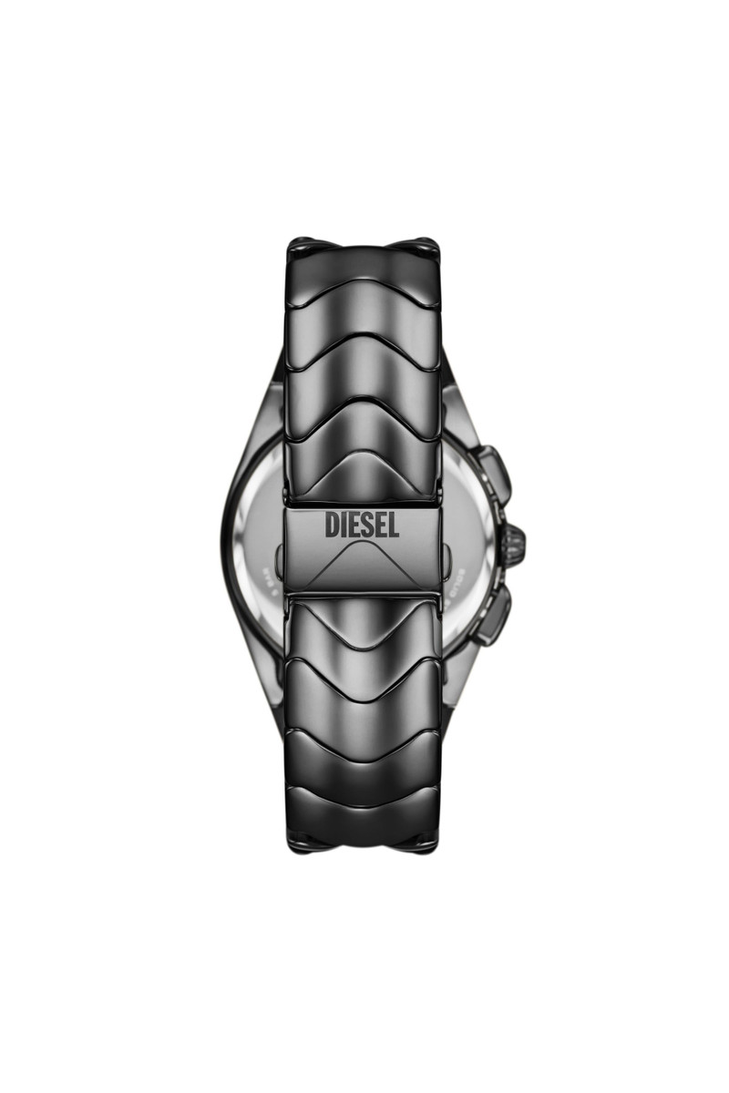 Diesel DZ4682 outlook