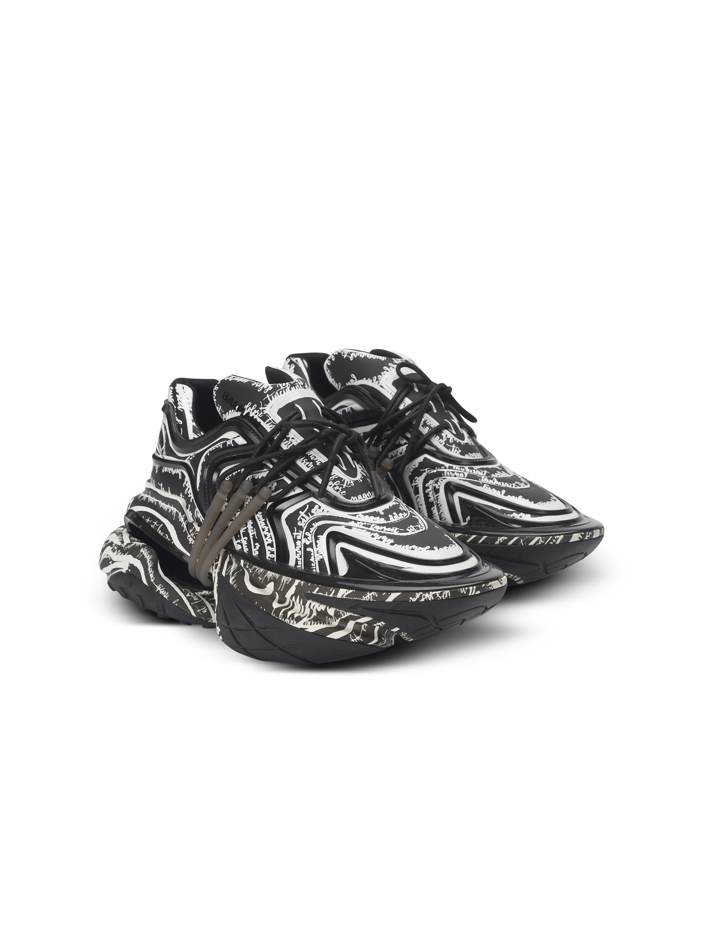 Unicorn Wave trainers with "Love Letter" print - 2