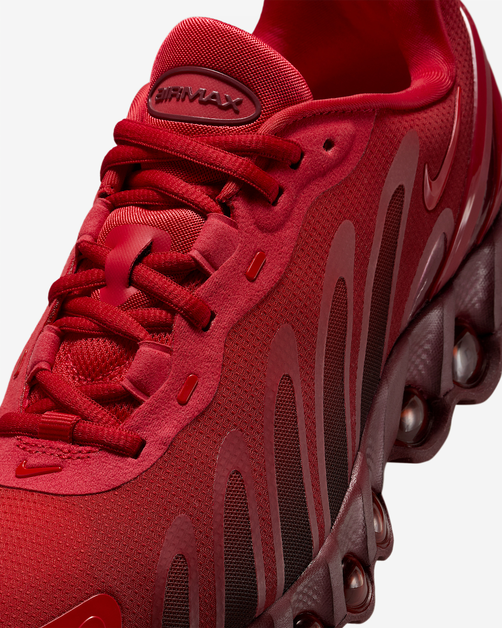Nike Air Max Dn8 Women's Shoes - 7