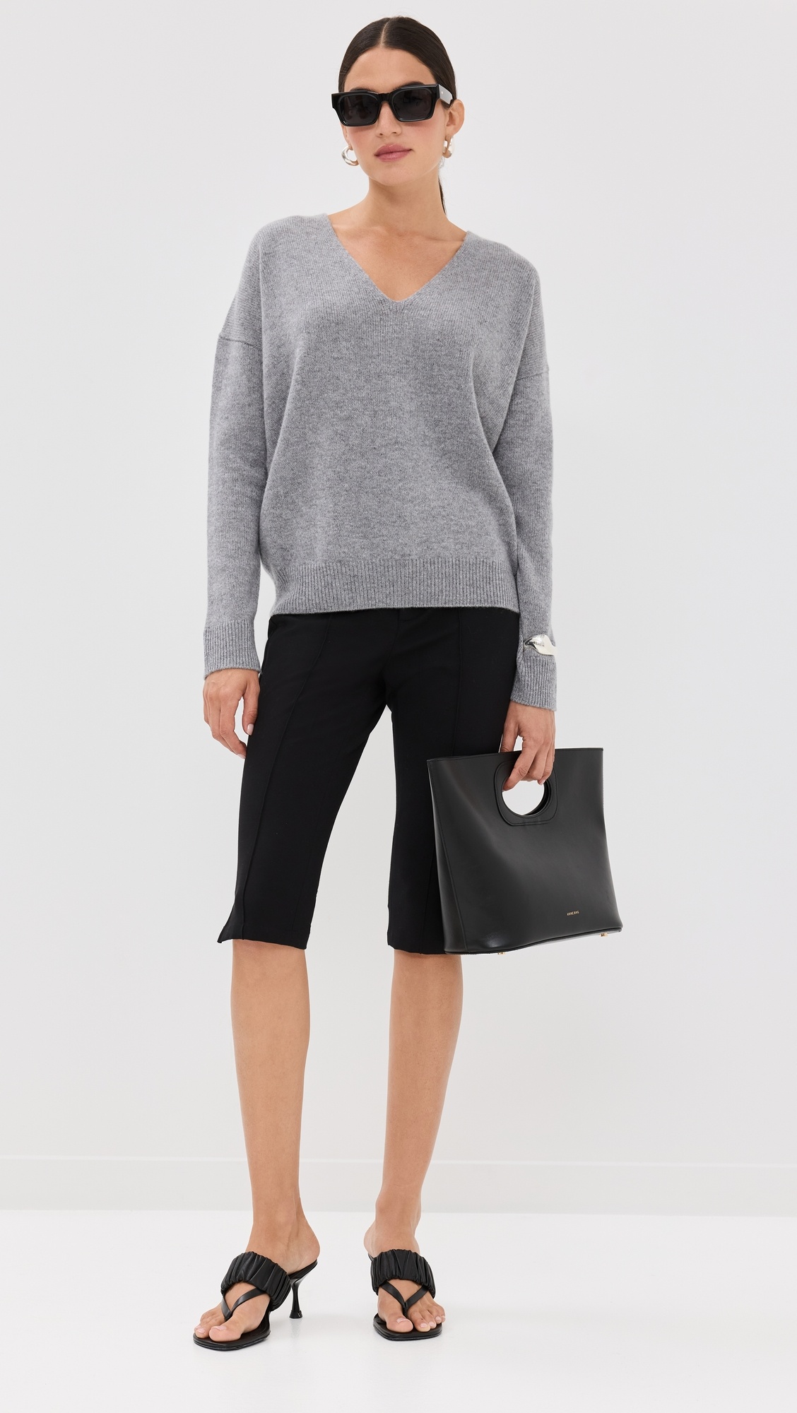 V-Neck Long Sleeve - 4