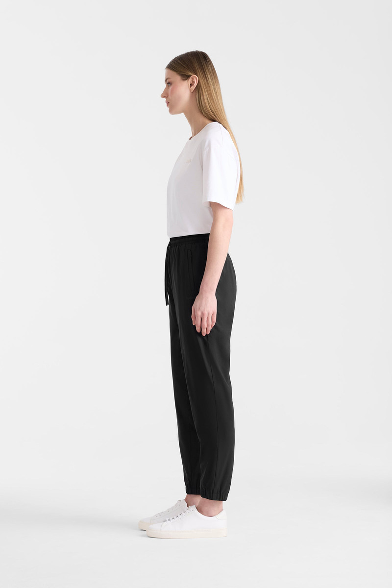 VICKY-SC Water-Repellent Lightweight Pants 4
