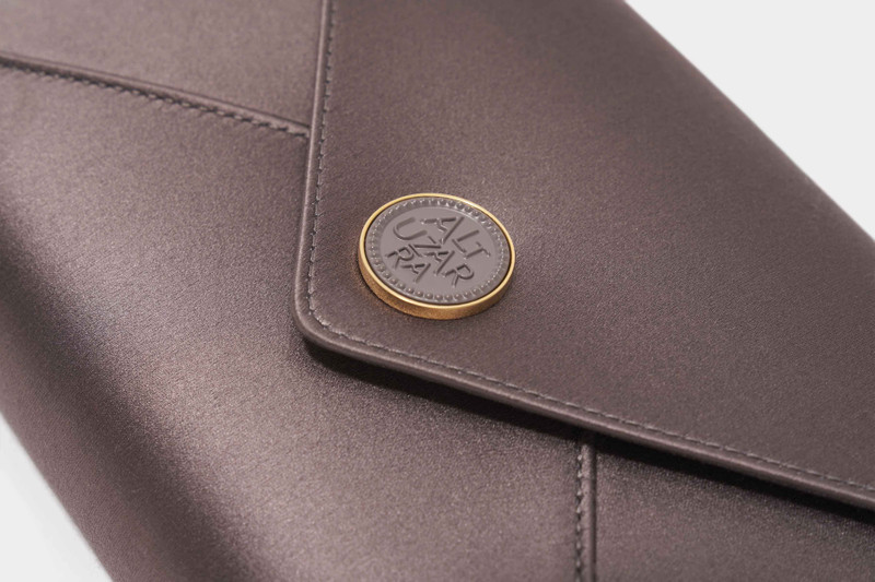 'MEDALLION' ENVELOPE CLUTCH SATIN 5