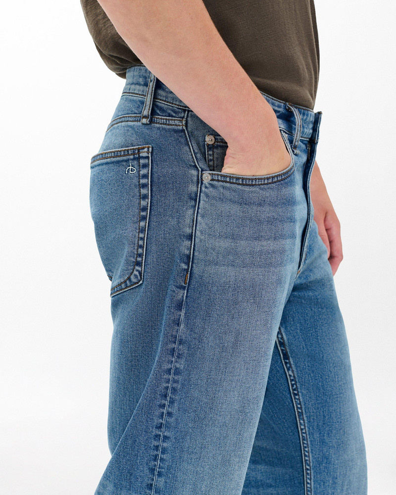 Fit 4 Straight Jeans Authentic Stretch in Damian 5