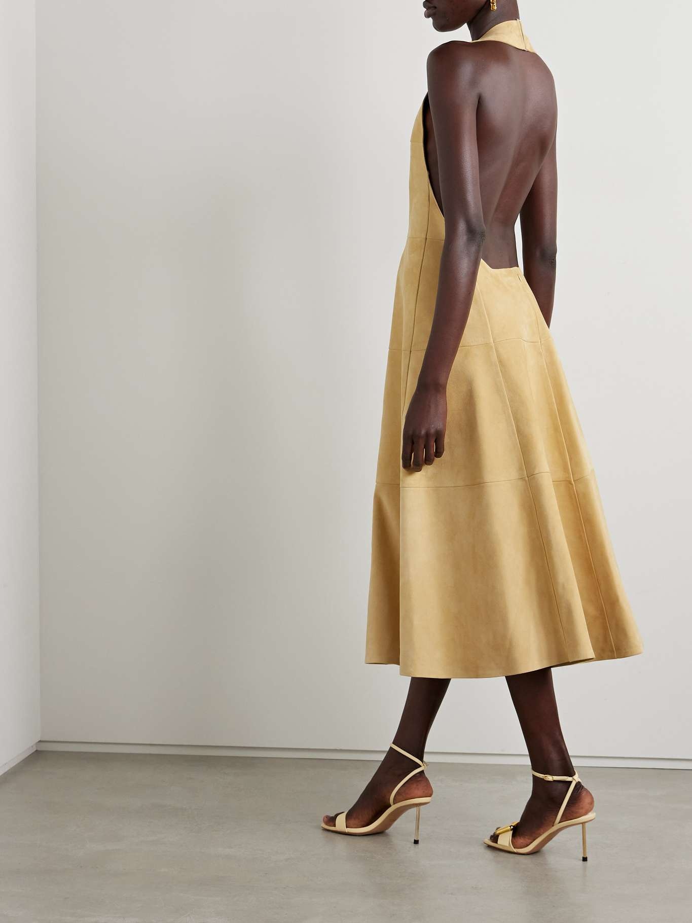 Favola open-back suede halterneck midi dress - 3