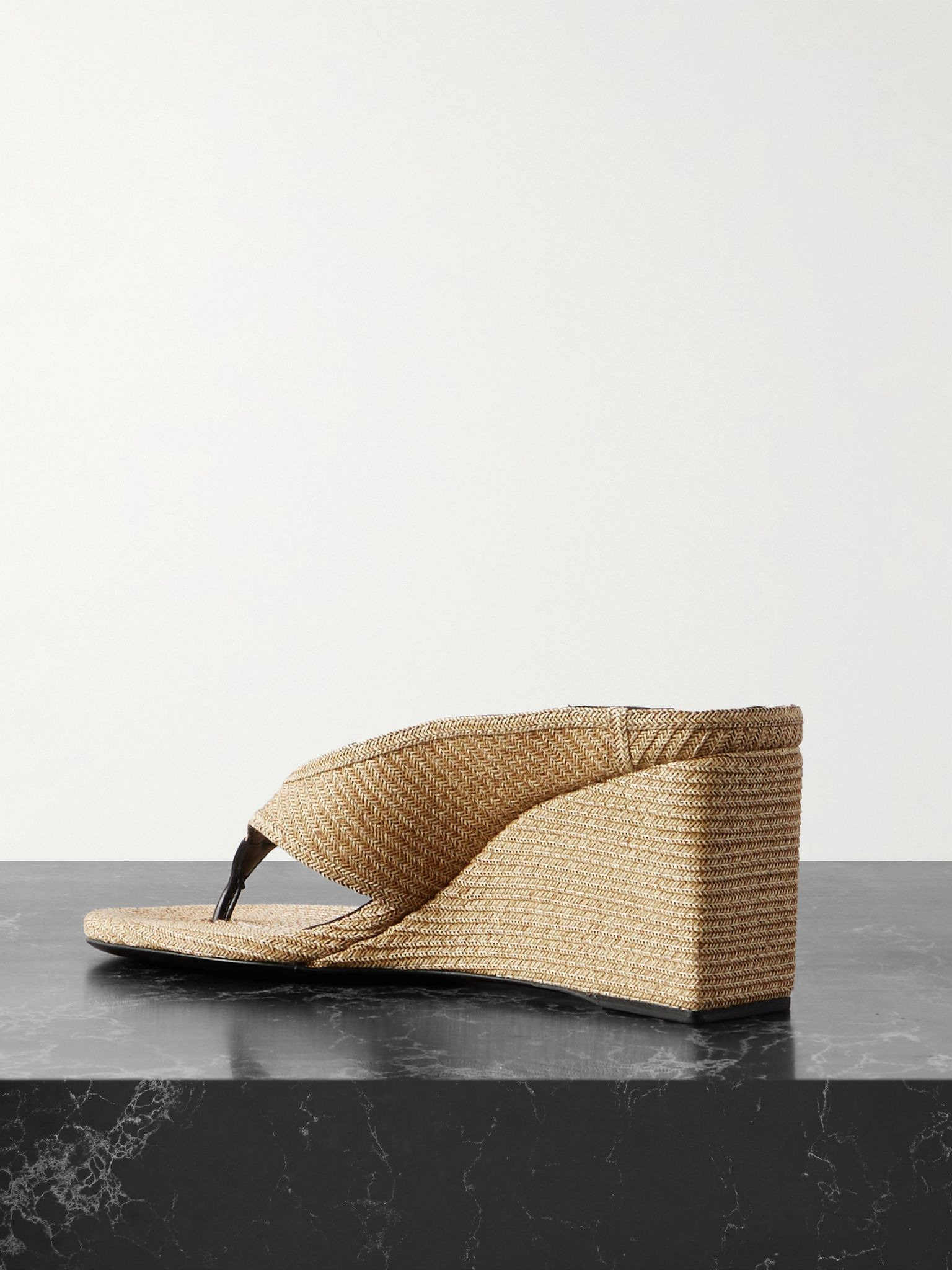 Leather-trimmed woven raffia wedge sandals Beige - 3