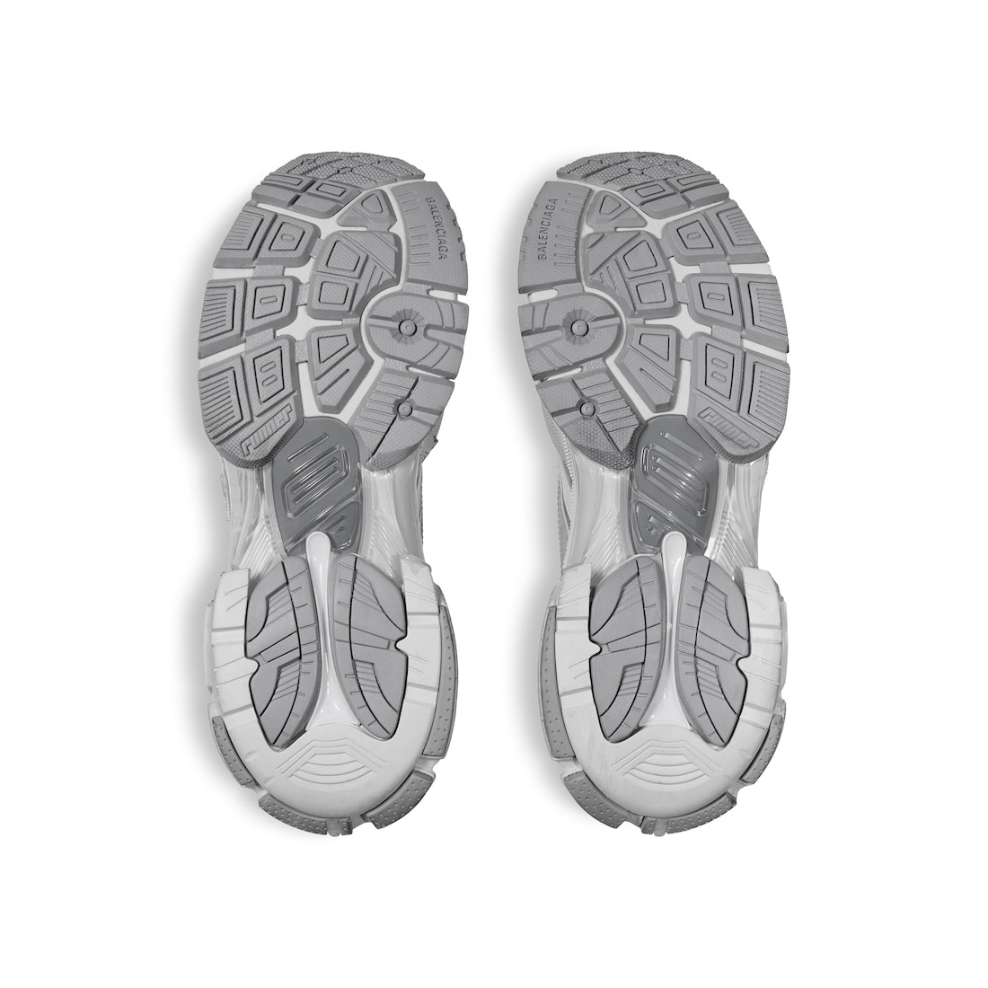 Men's Runner 2.0 Sneaker in Grey/silver - 7