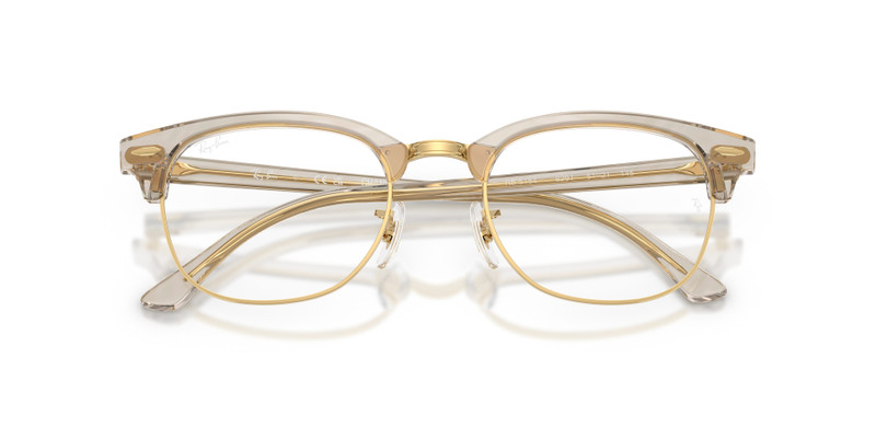 Ray-Ban CLUBMASTER OPTICS CHANGE outlook