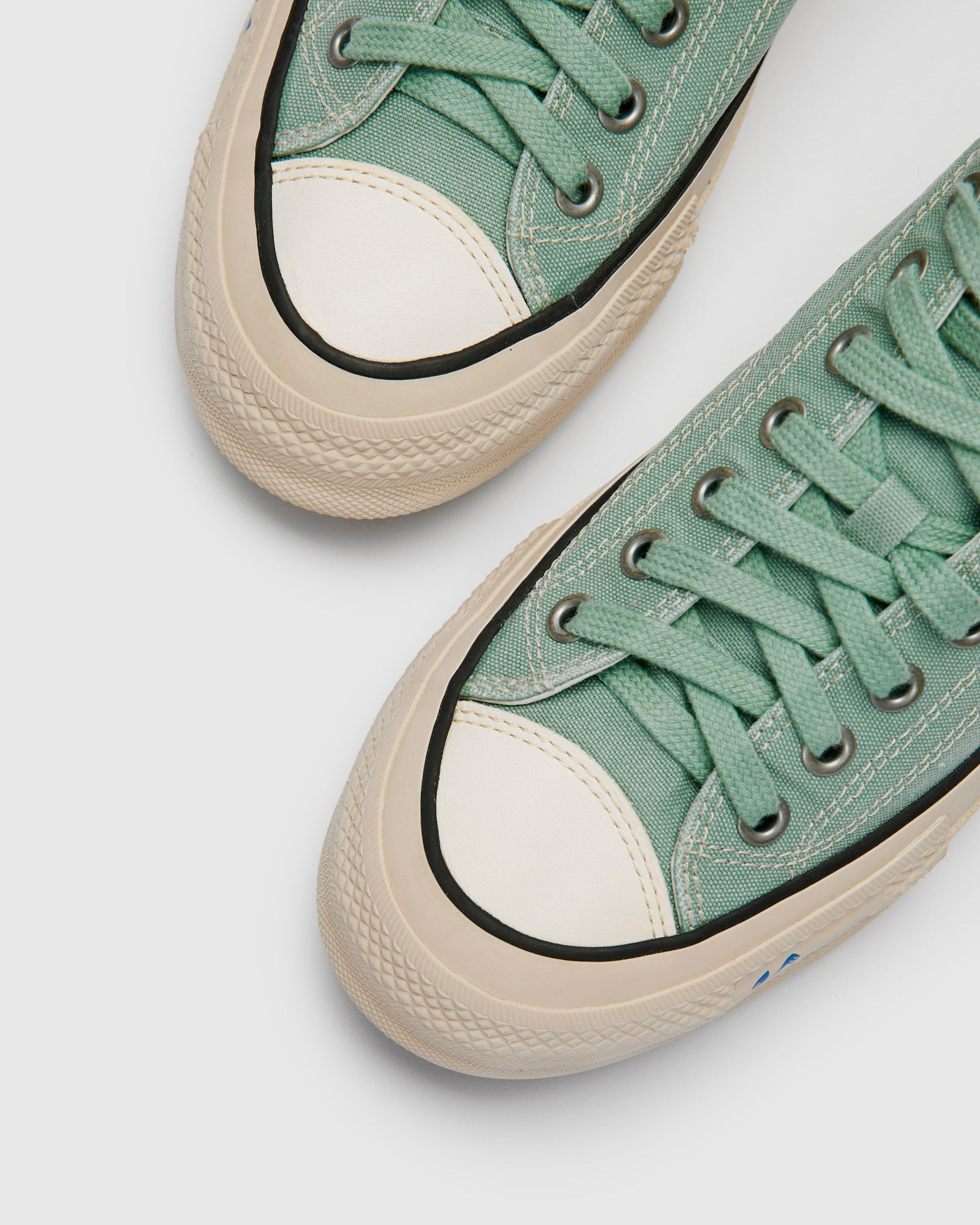 Skagway Lo in Light Green - 8