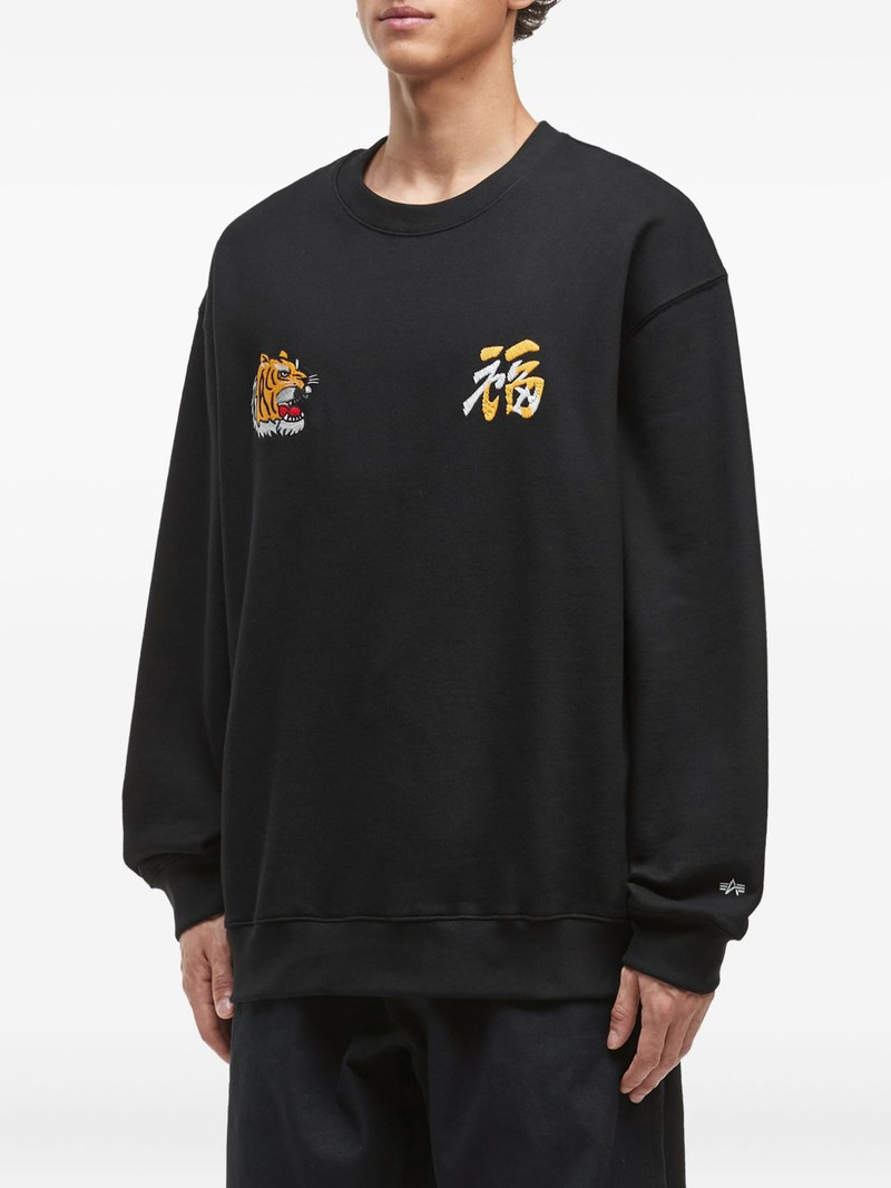 tiger-embroidered crew-neck sweatshirt 3