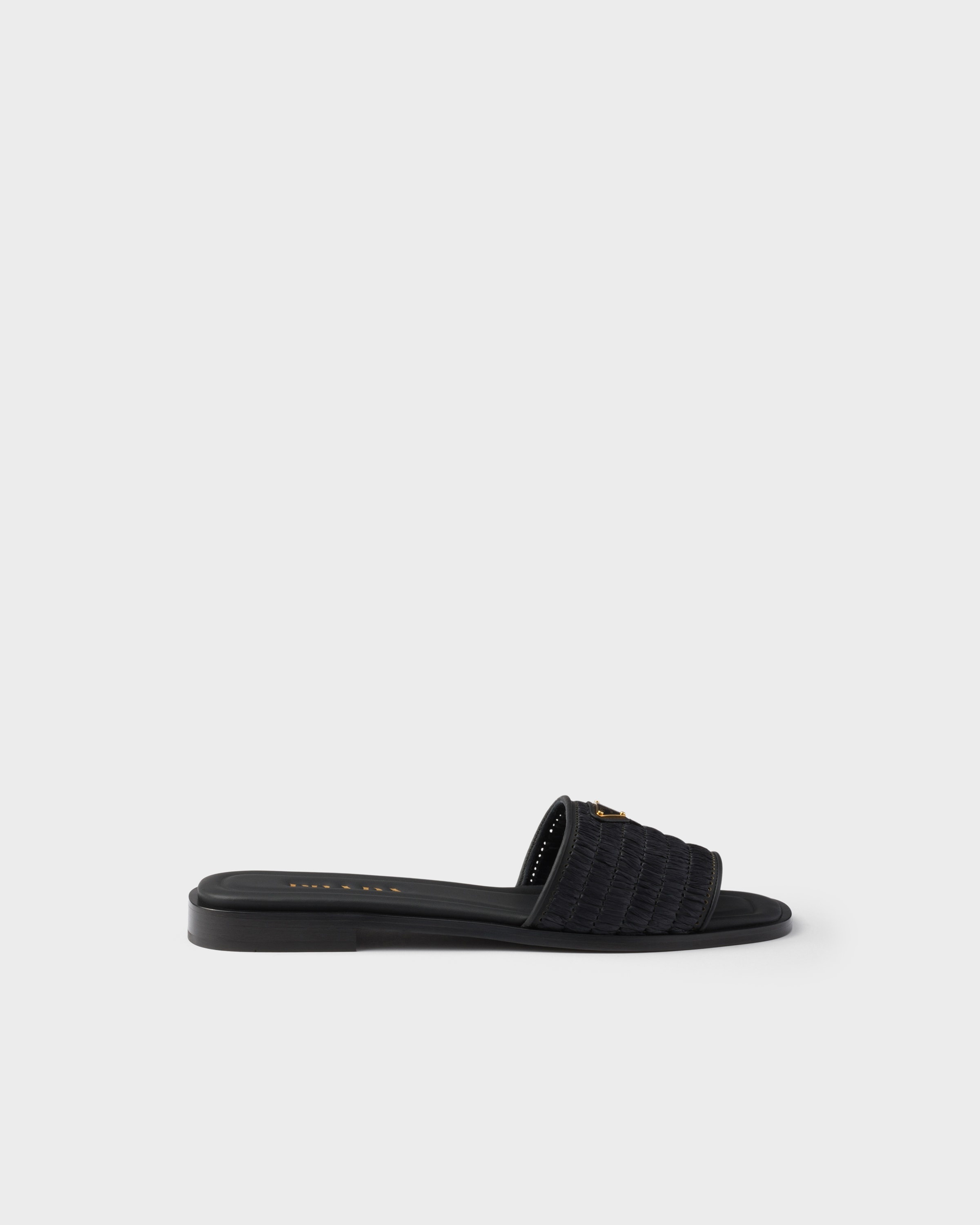 Leather slides with crochet details - 2