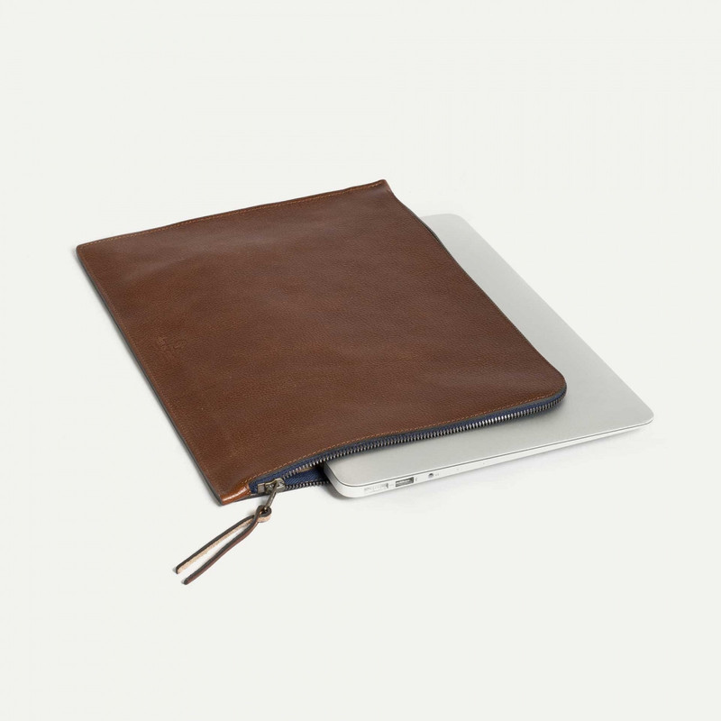 JIM LAPTOP SLEEVE 13” - AMBER BROWN 1