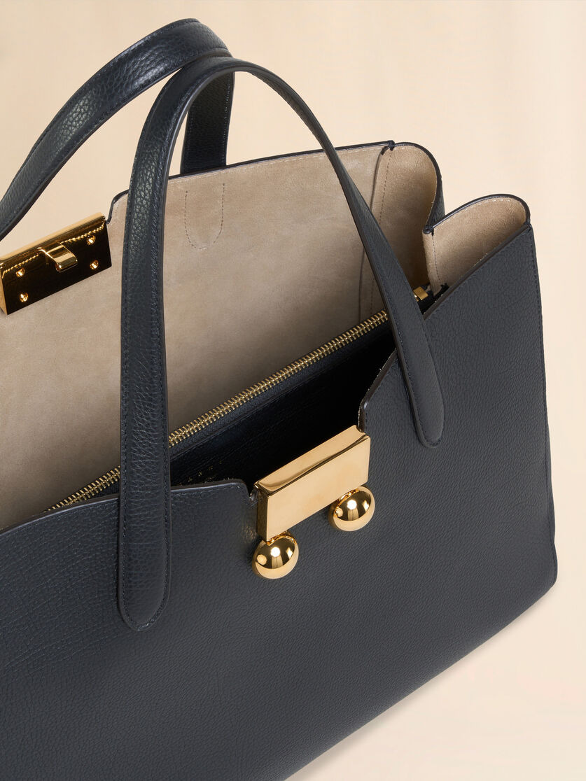 BLACK LEATHER MEDIUM TRUNKAROO TOTE HANDBAG - 4