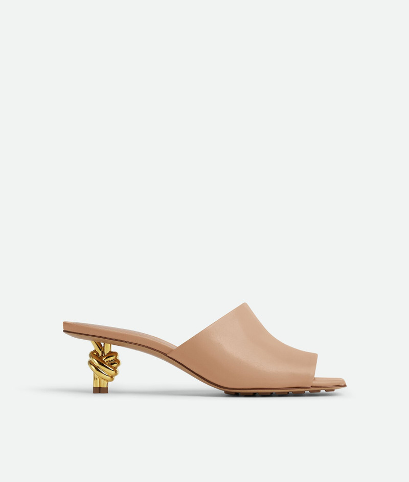 Knot Mule 1