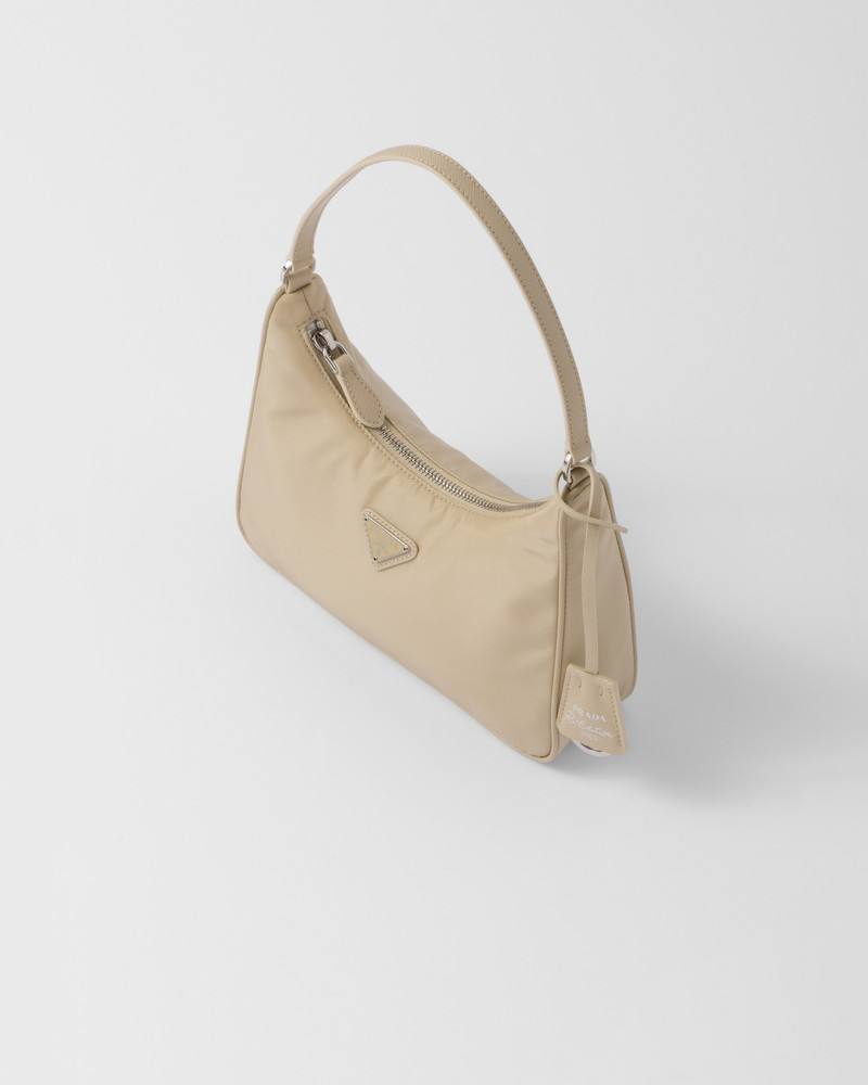 Prada Re-Edition 2005 Re-Nylon 및 Saffiano 미니 백 3