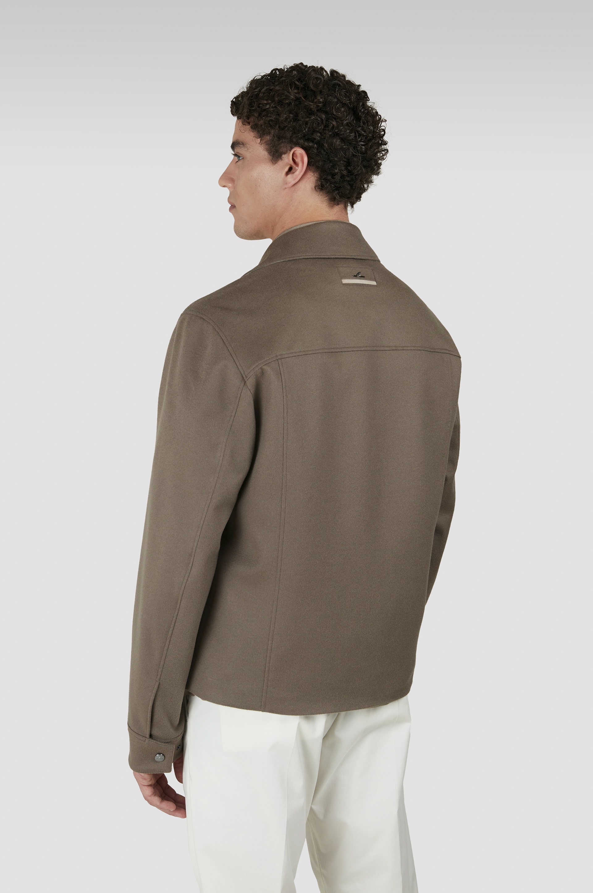 CASHMERE SHACKET WITH LEATHER TRIMS - 3