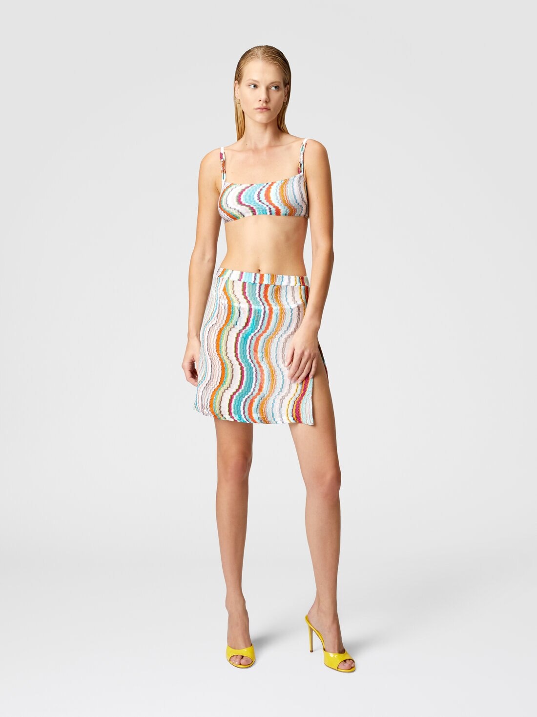 Cover-up miniskirt with lamé wave motif and slit - 2