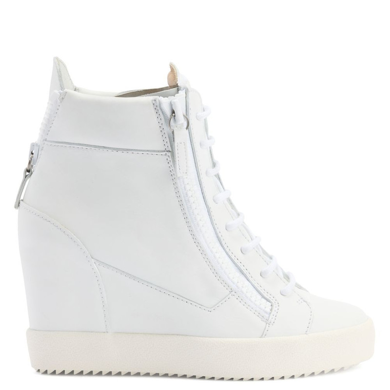 Addy Wedge 1