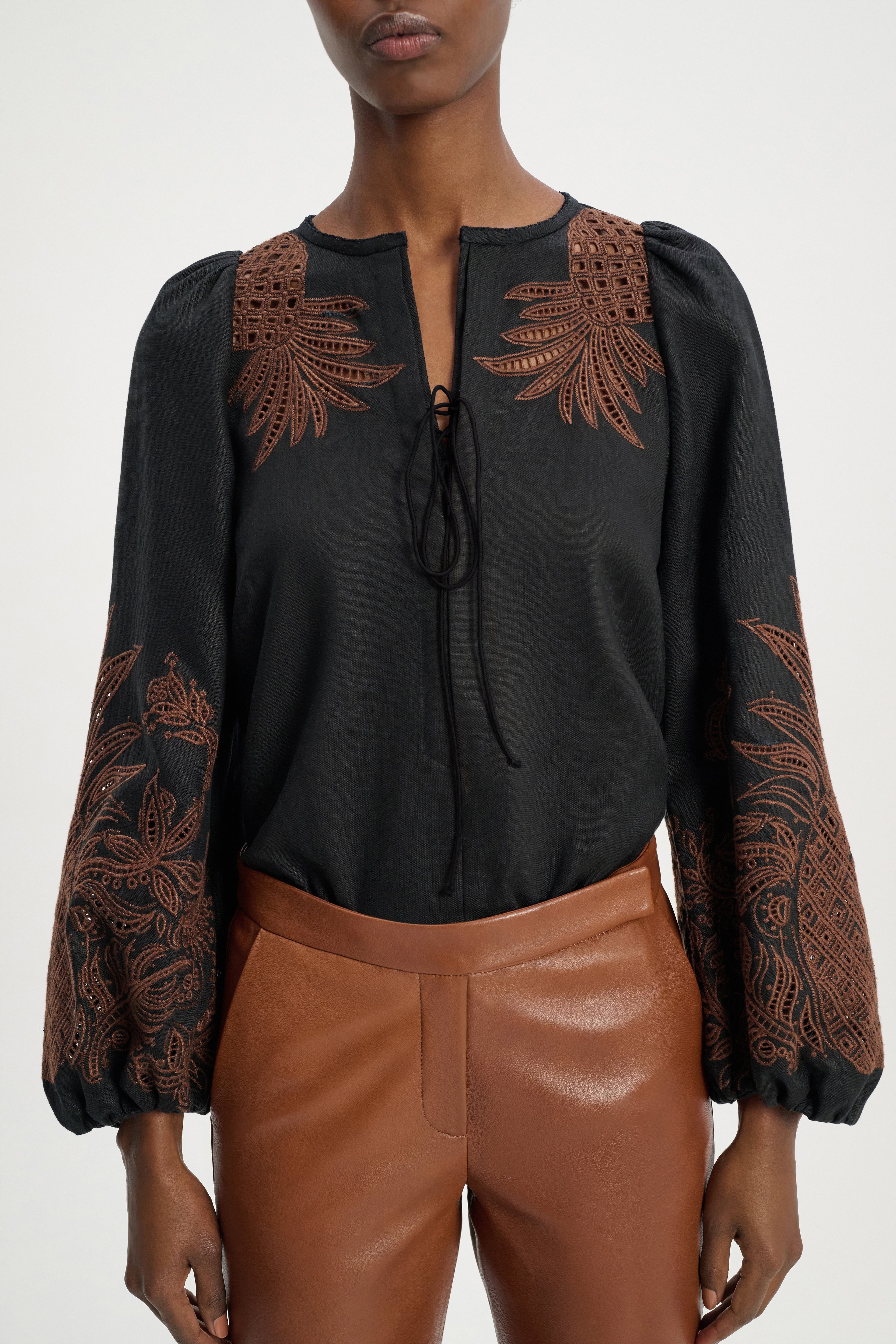 EXQUISITE LUXURY blouse - 3