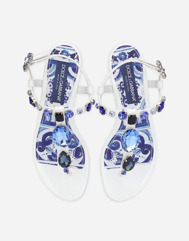 Patent leather thong sandals with embroidery - 4