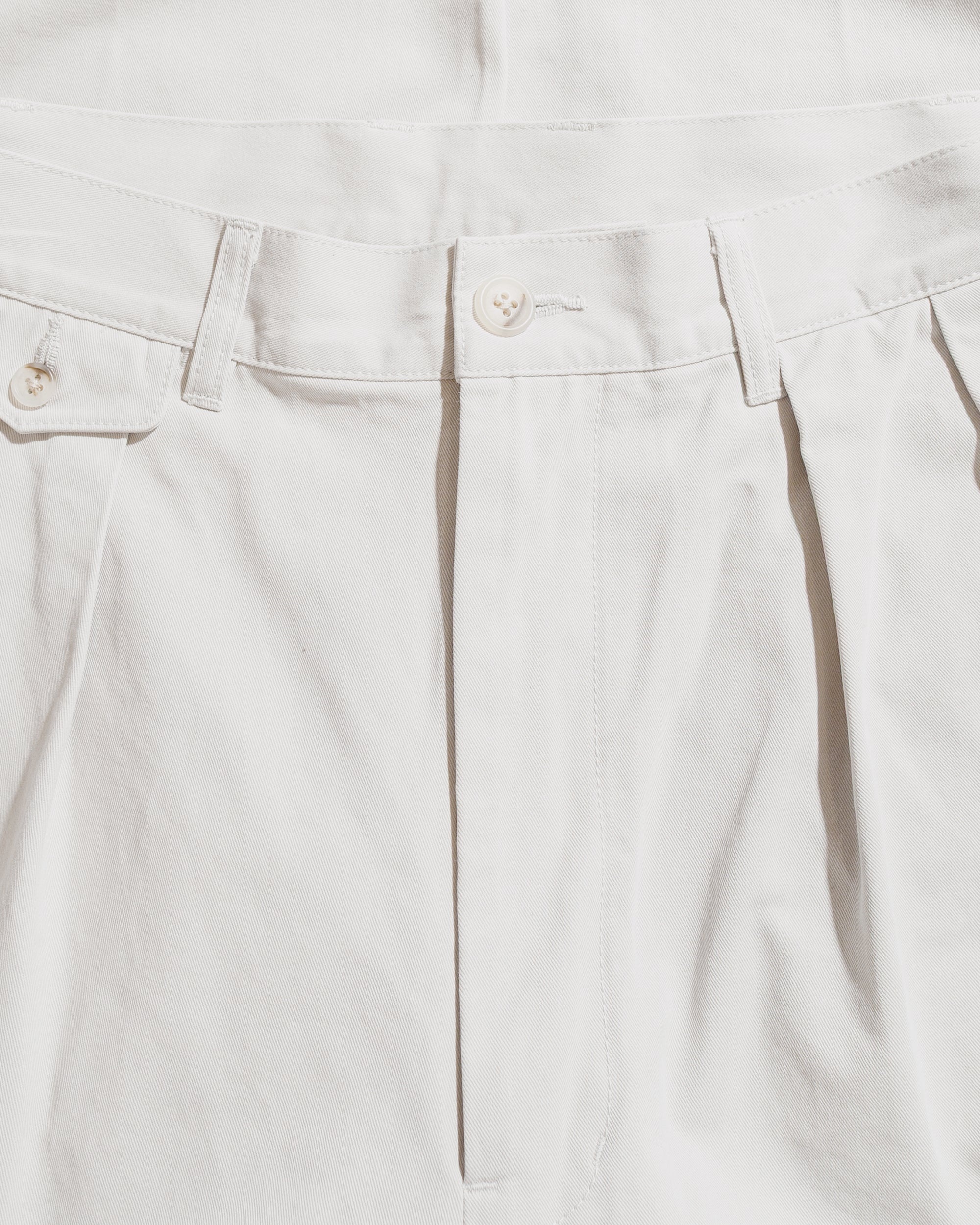 2Pleats Trousers Twill Bio Washed Cement - 5