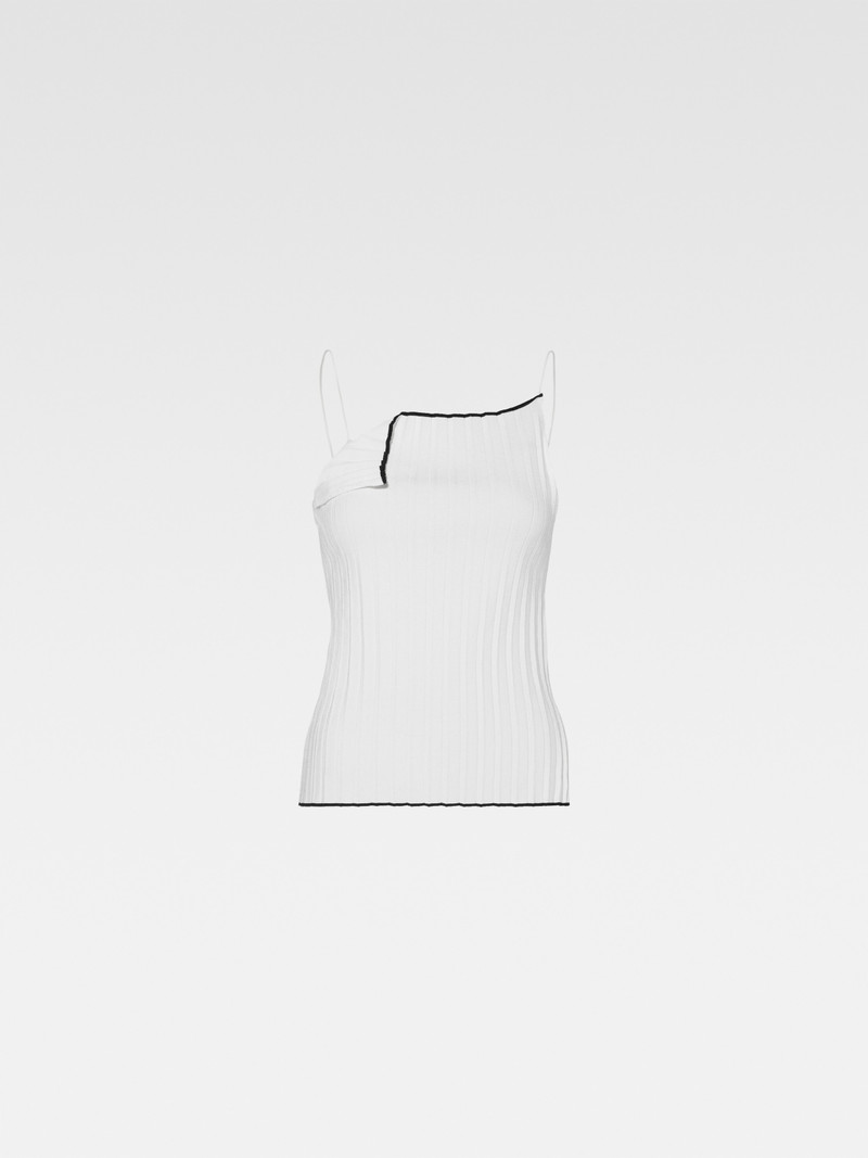 Le haut maille plissé 1