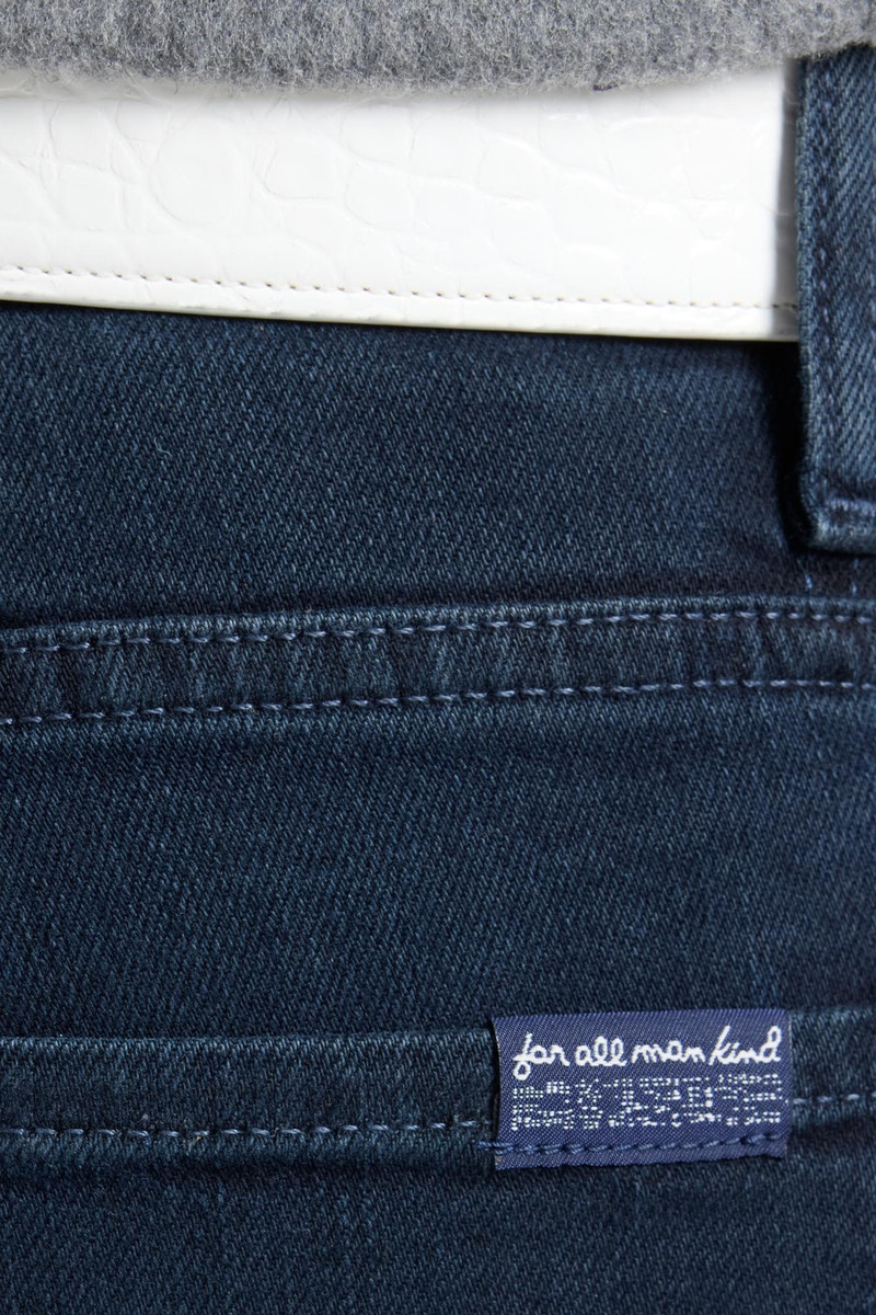 TAILORLESS BOOTCUT in Slim Illusion 4
