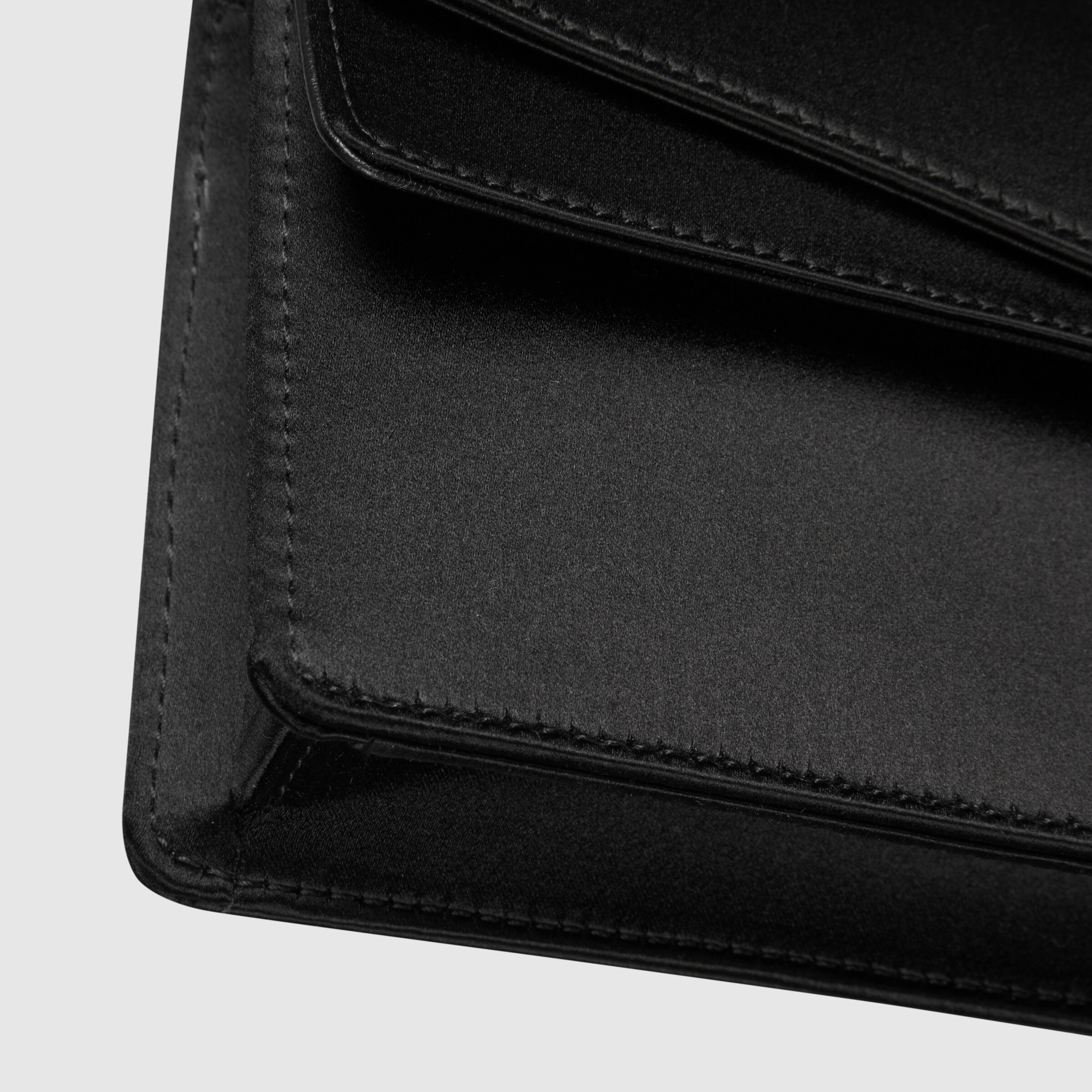 Dionysus clutch - 8