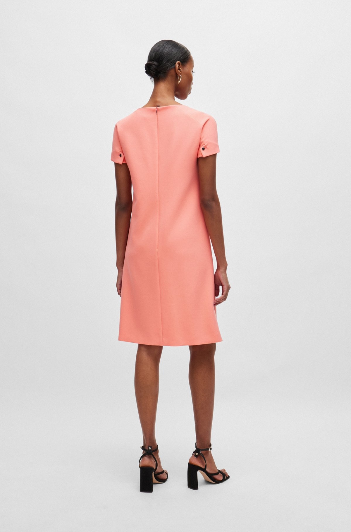 SHORT-SLEEVED DRESS IN STRETCH MATERIAL - 4