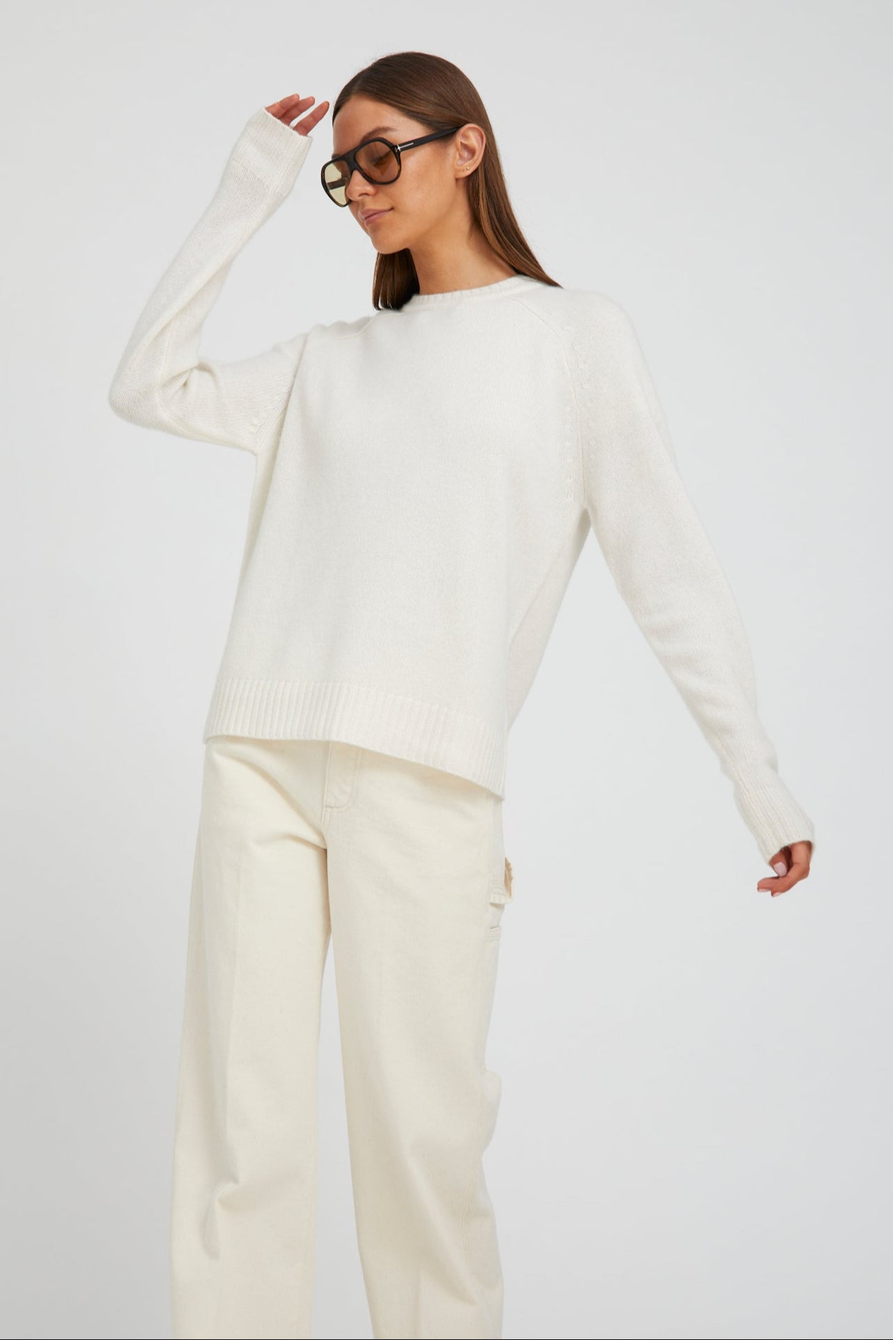 CHALK CASHMERE LOOSE GAUGE CREWNECK - 3