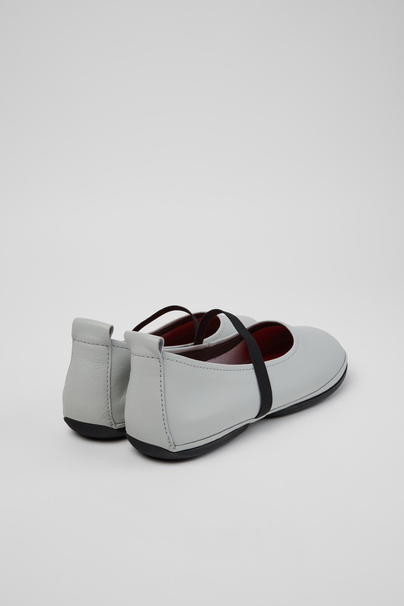 CAMPERLAB Gray Leather Ballerinas for Women. outlook