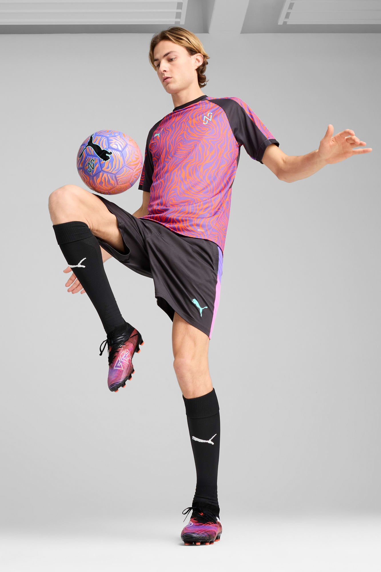 PUMA x NEYMAR Creativity Men's Soccer Shorts - 5