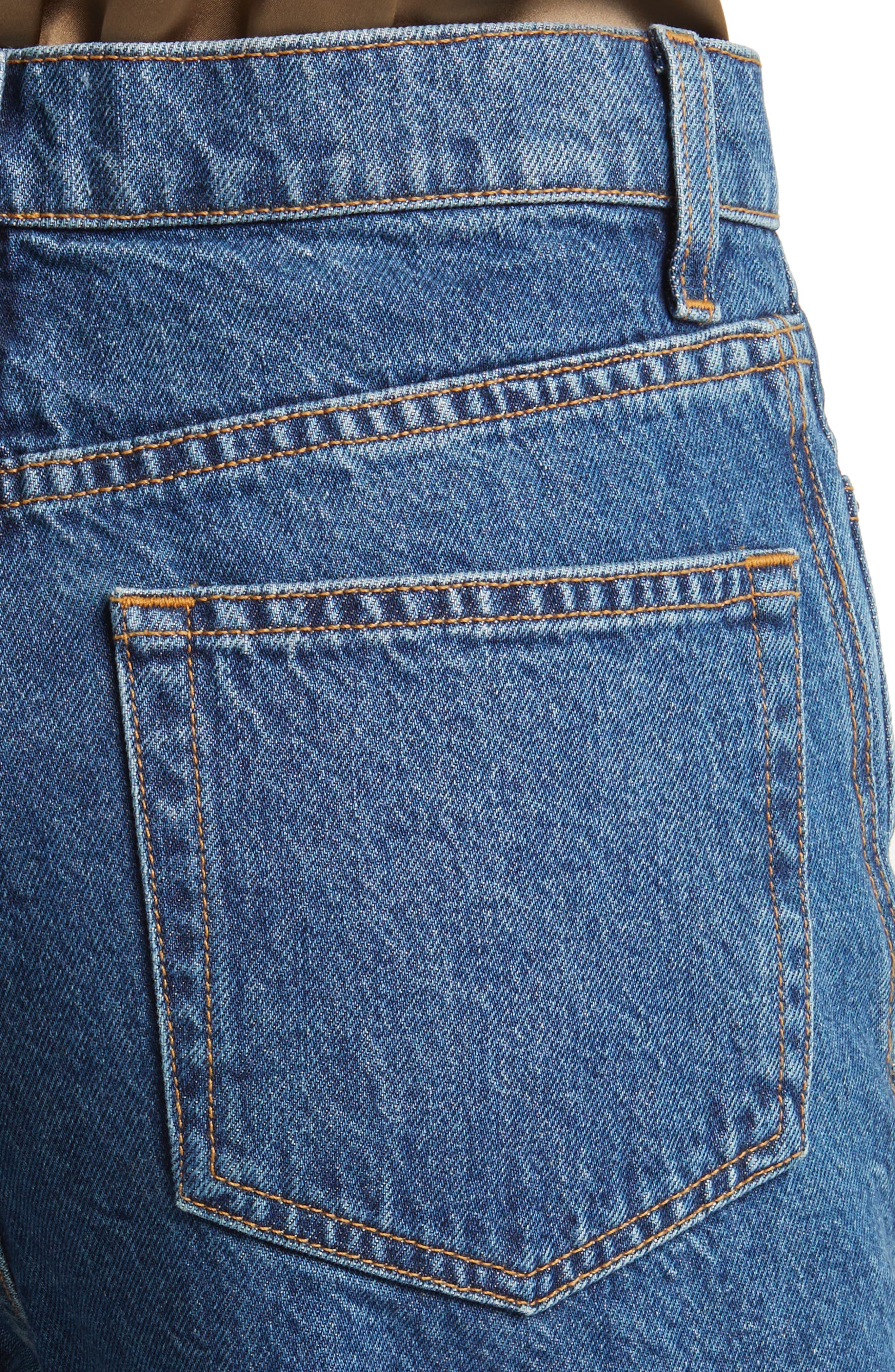 High Waist Raw Hem Capri Jeans - 4