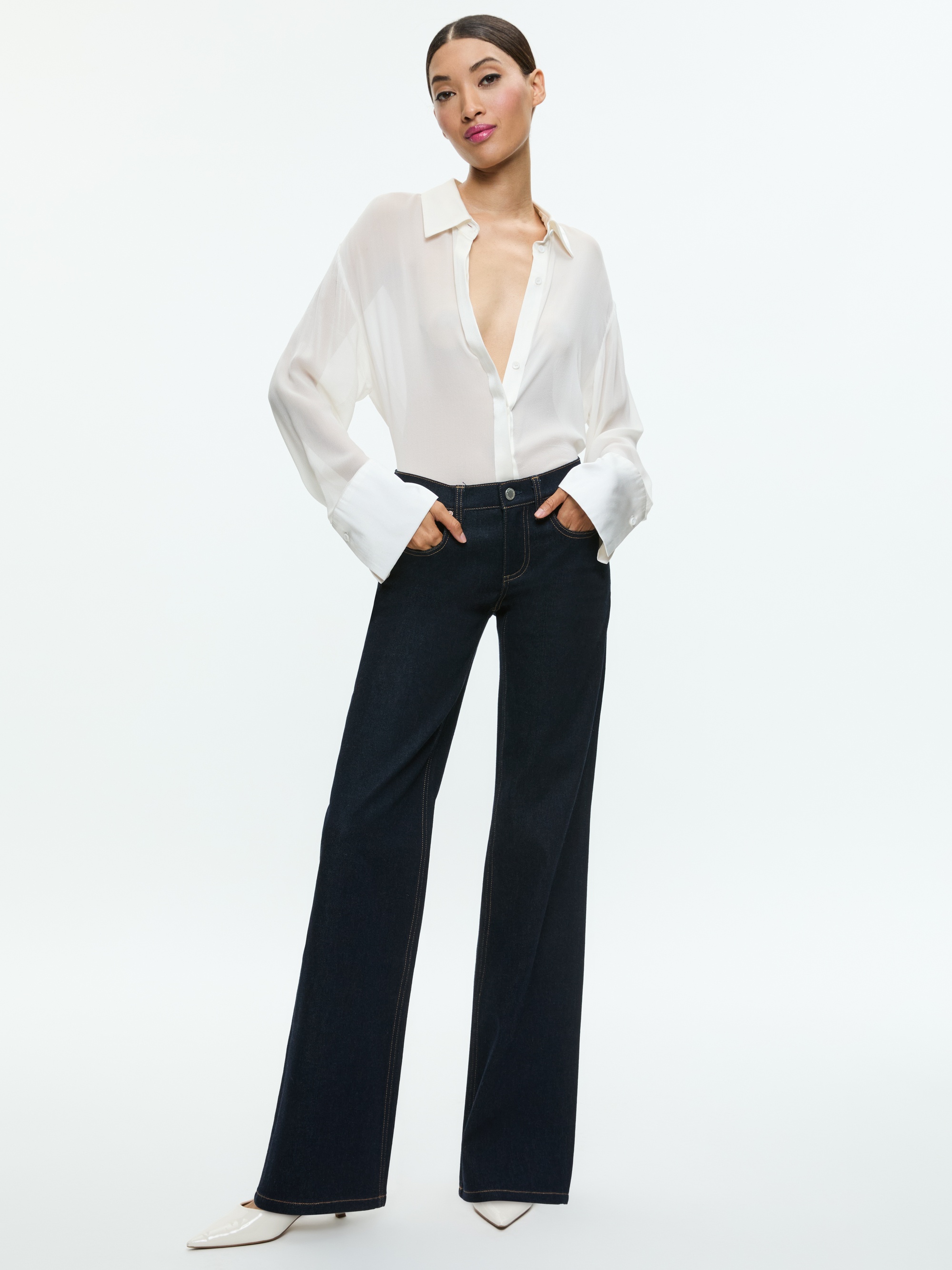 BODIE LOW RISE BOOTCUT JEAN - 6
