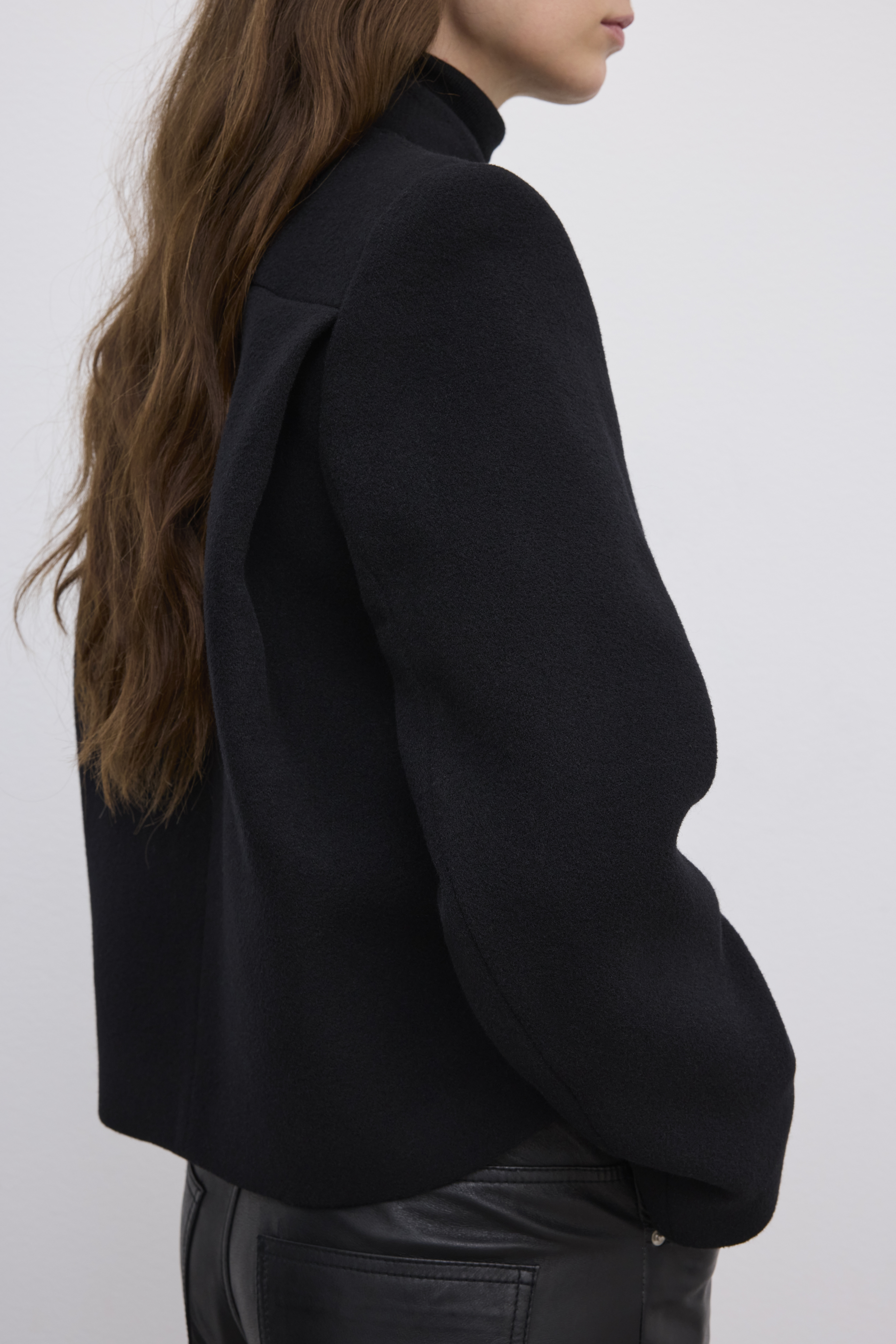 Short Curved Jacket - 5