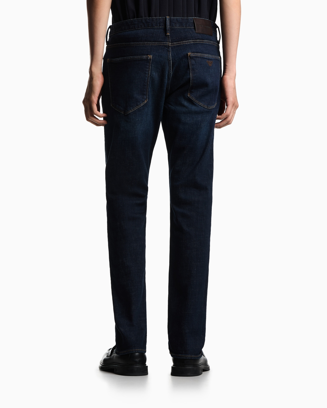 J06 SLIM-FIT, WASHED DENIM JEANS - 3