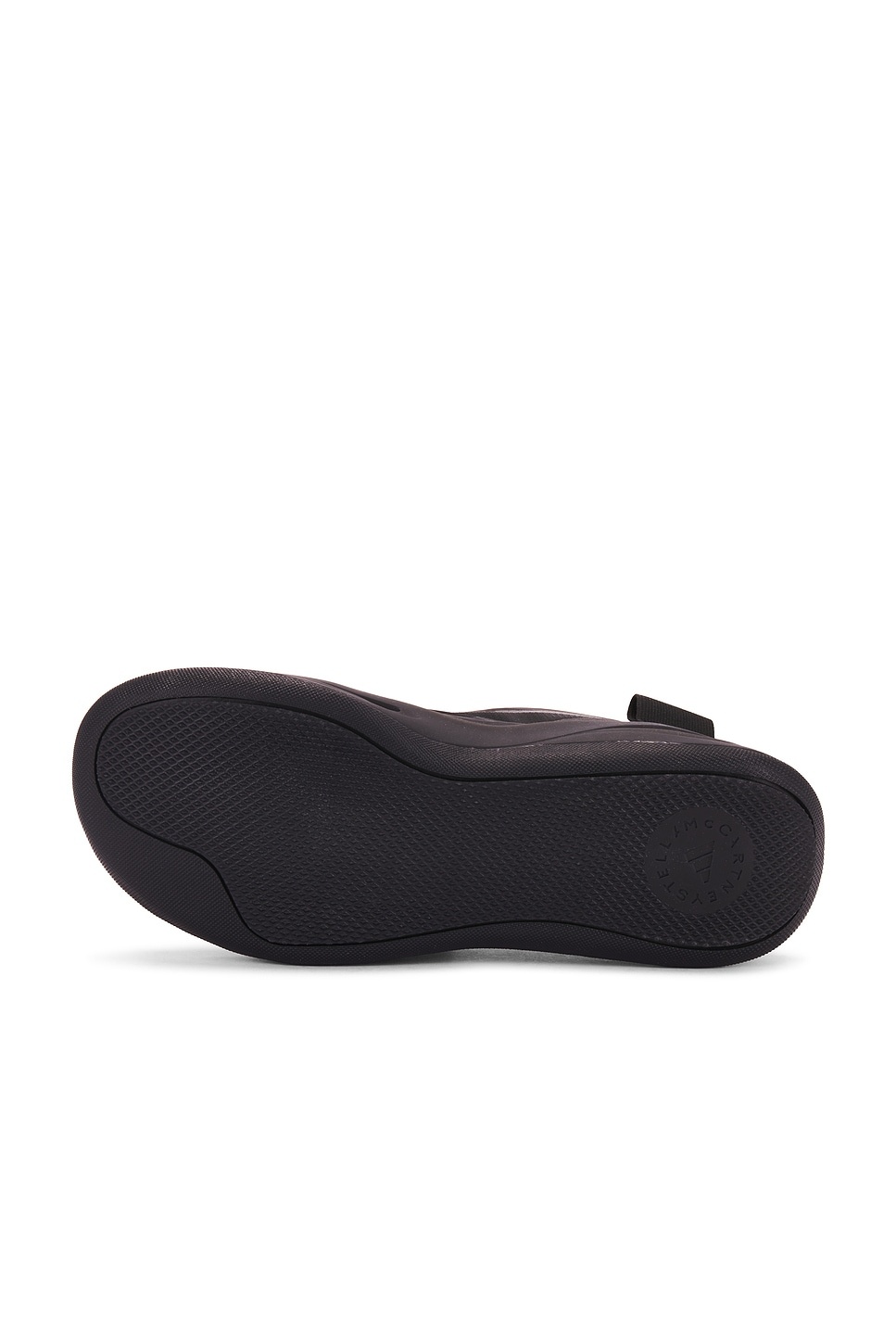 Sportswear Low Ground Sneaker - 6