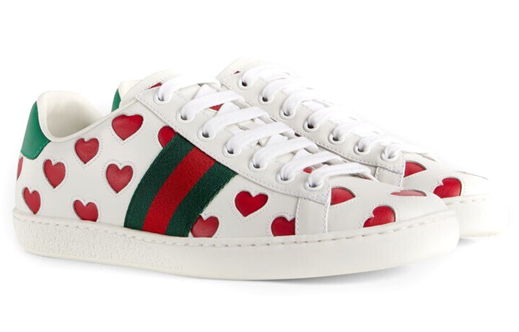 (WMNS) Gucci Ace 'Hearts' 676959-1XG60-9062 - 2