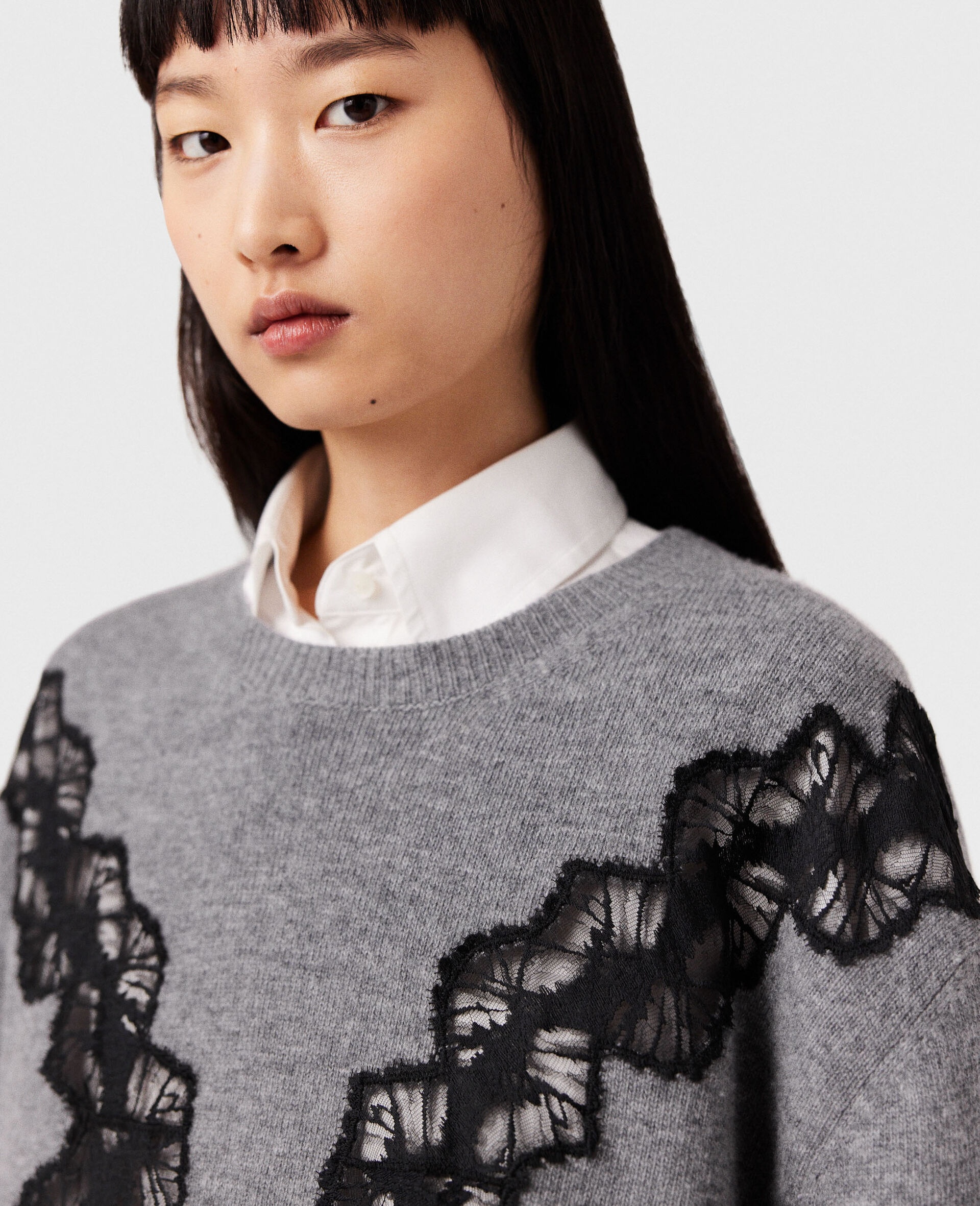 Lace Insert Long Sleeve Sweater - 4