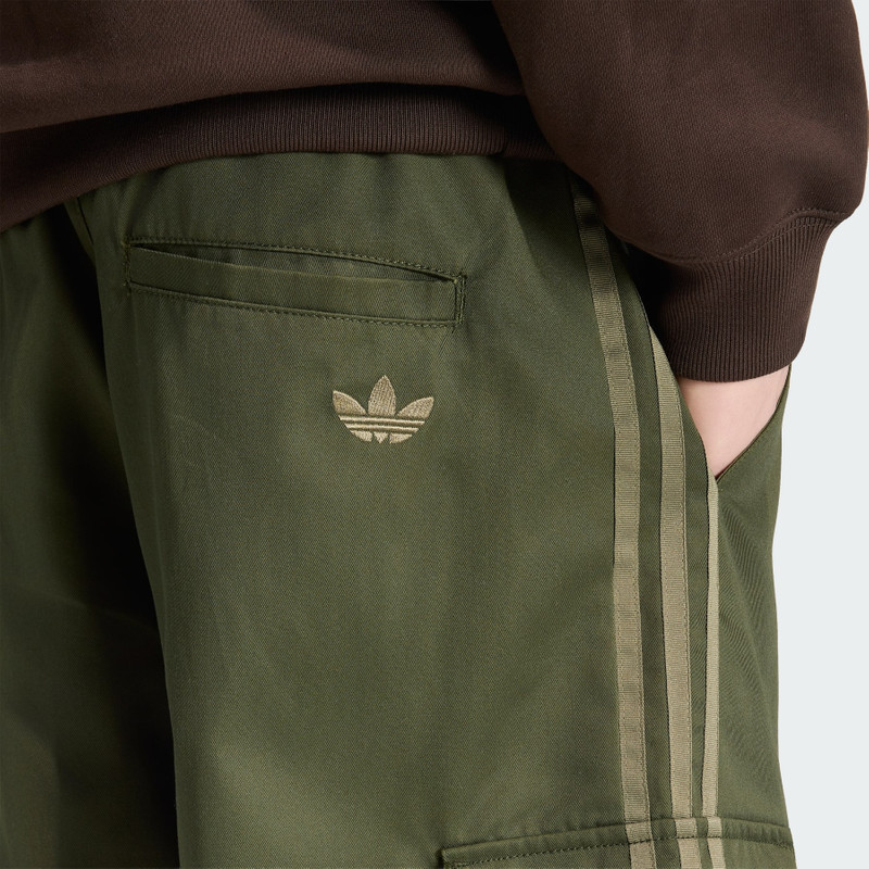 ADICOLOR COTTON TWILL CARGO SHORTS 5