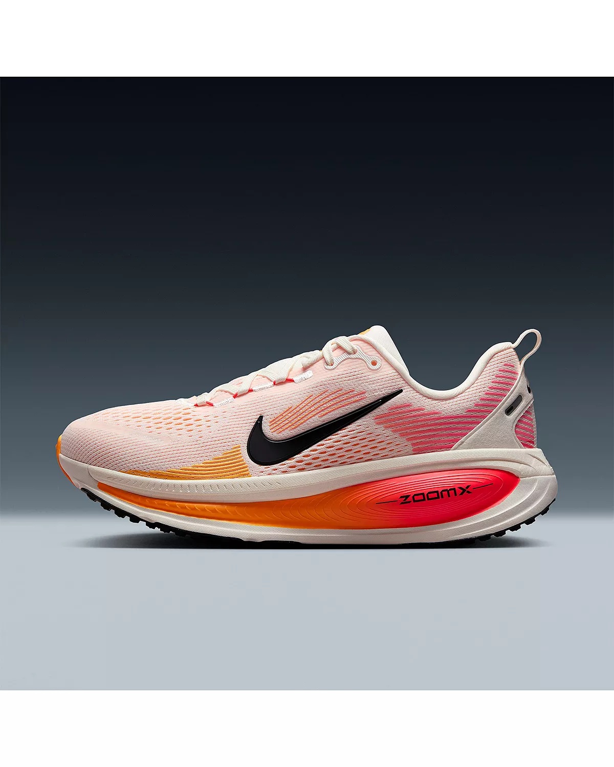 Women's Vomero 18 Sneakers - 2