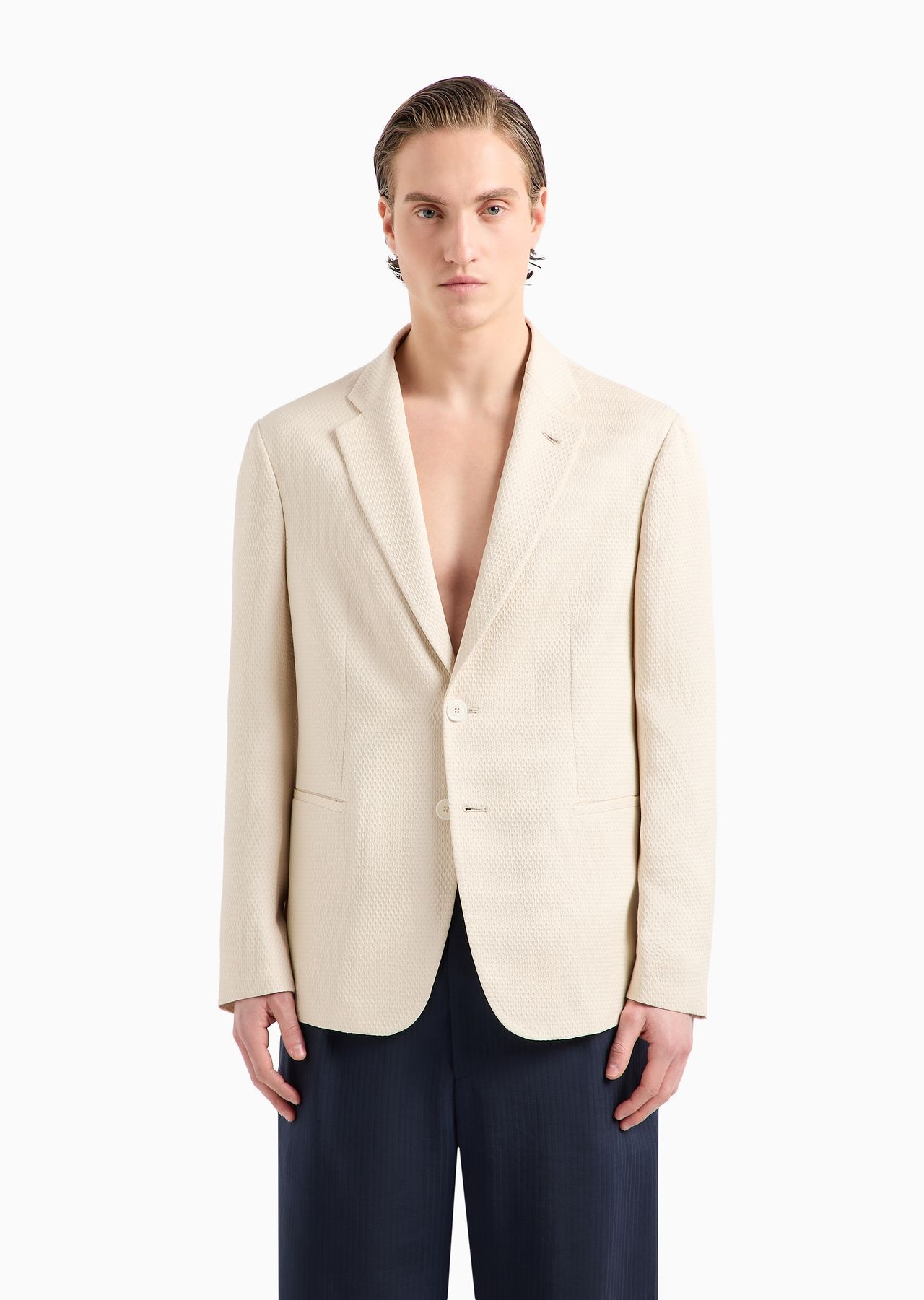 Single-breasted jacket in a quilted silk blend - 2
