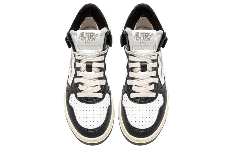 (WMNS) AUTRY Medalist Mid Bicolor 'White Black' AUMW-WB01 - 3