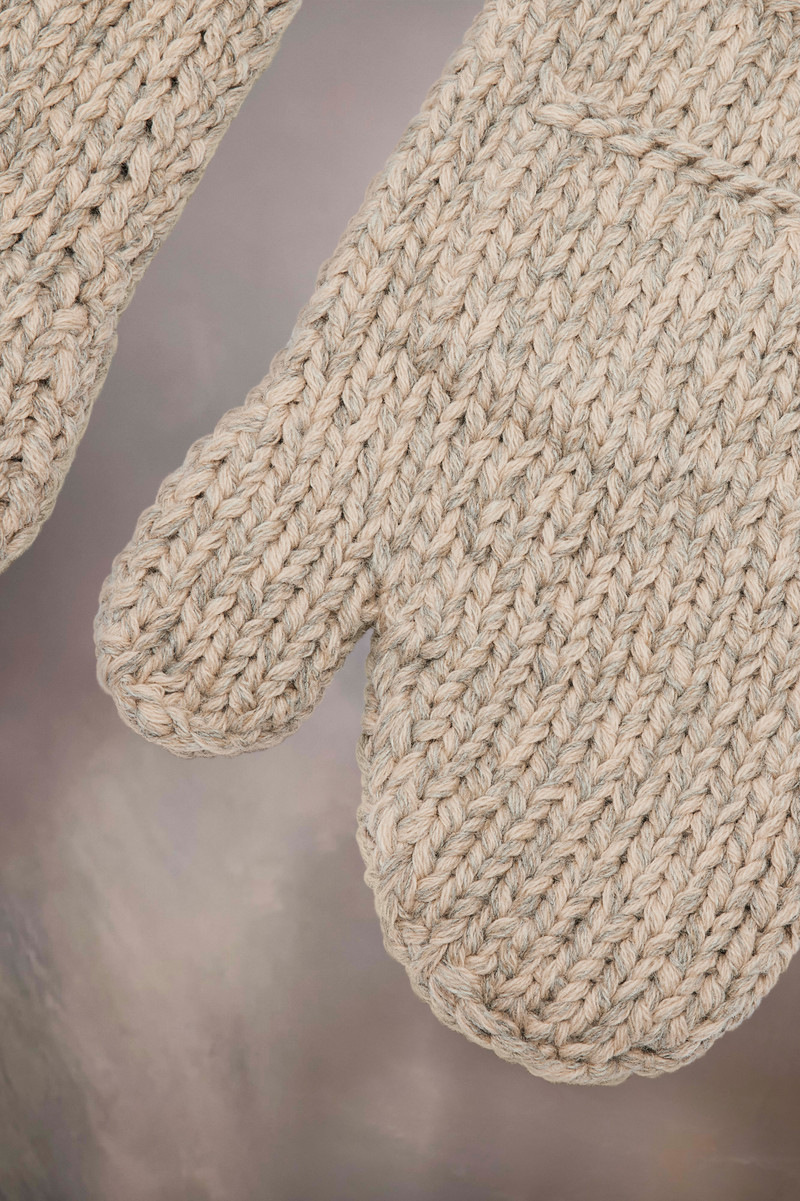 Maison Margiela Shetland Wool Mittens outlook