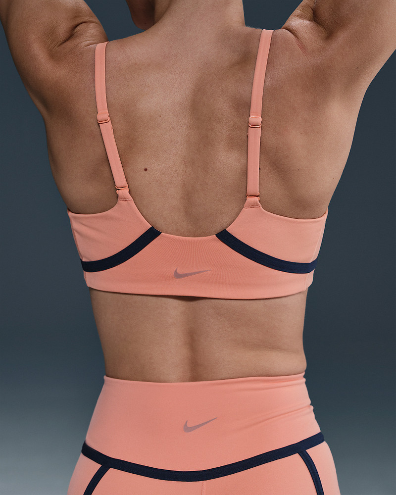 Nike Nike One Convertible Women's Light-Support Lightly Lined Sports Bra outlook