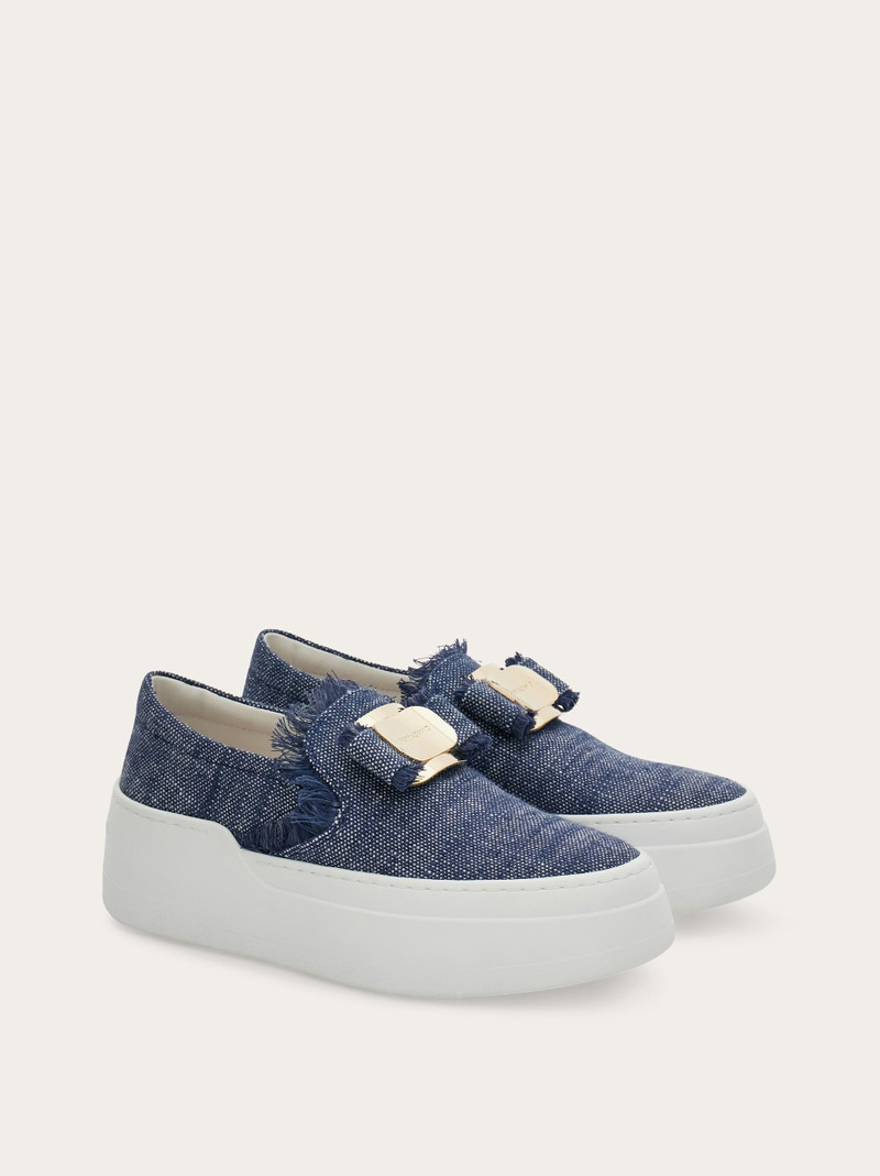 New Vara plate slip on 2