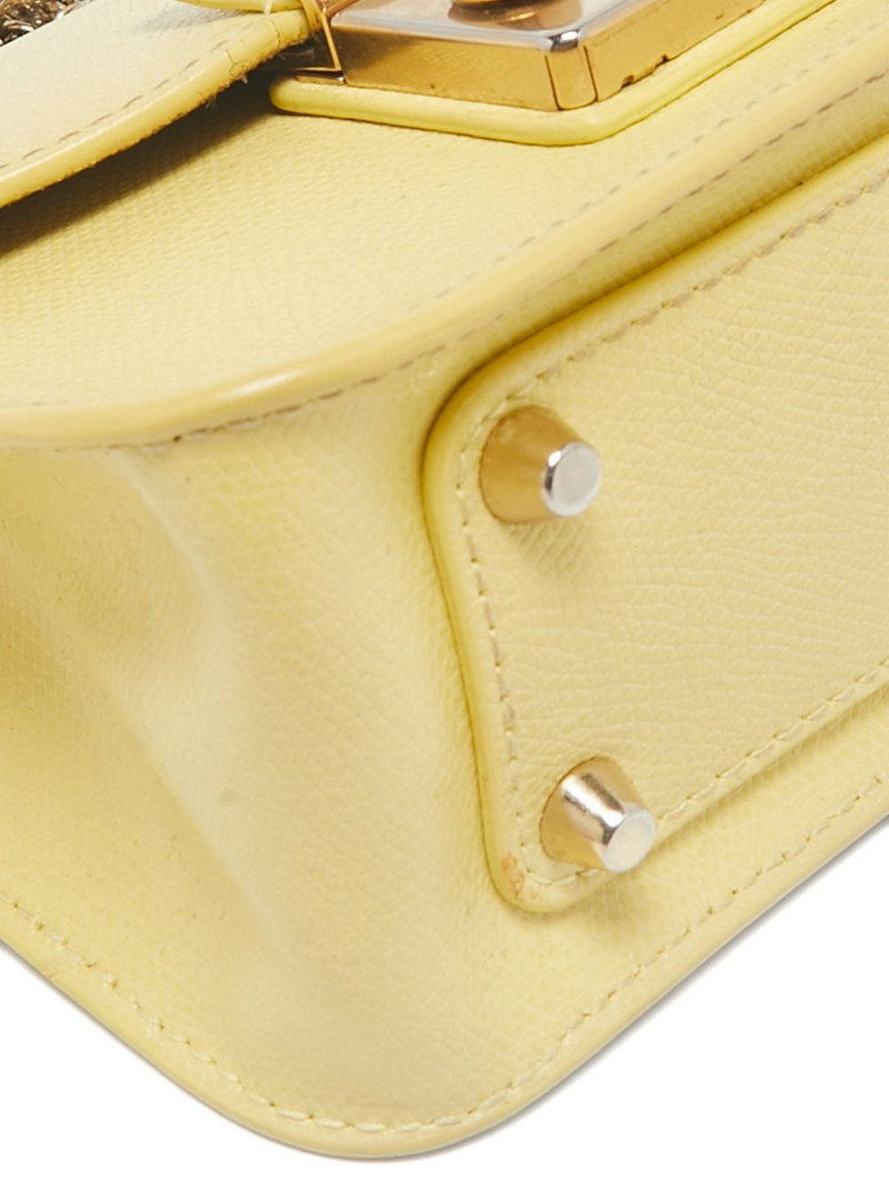 1126769 Yellow 4