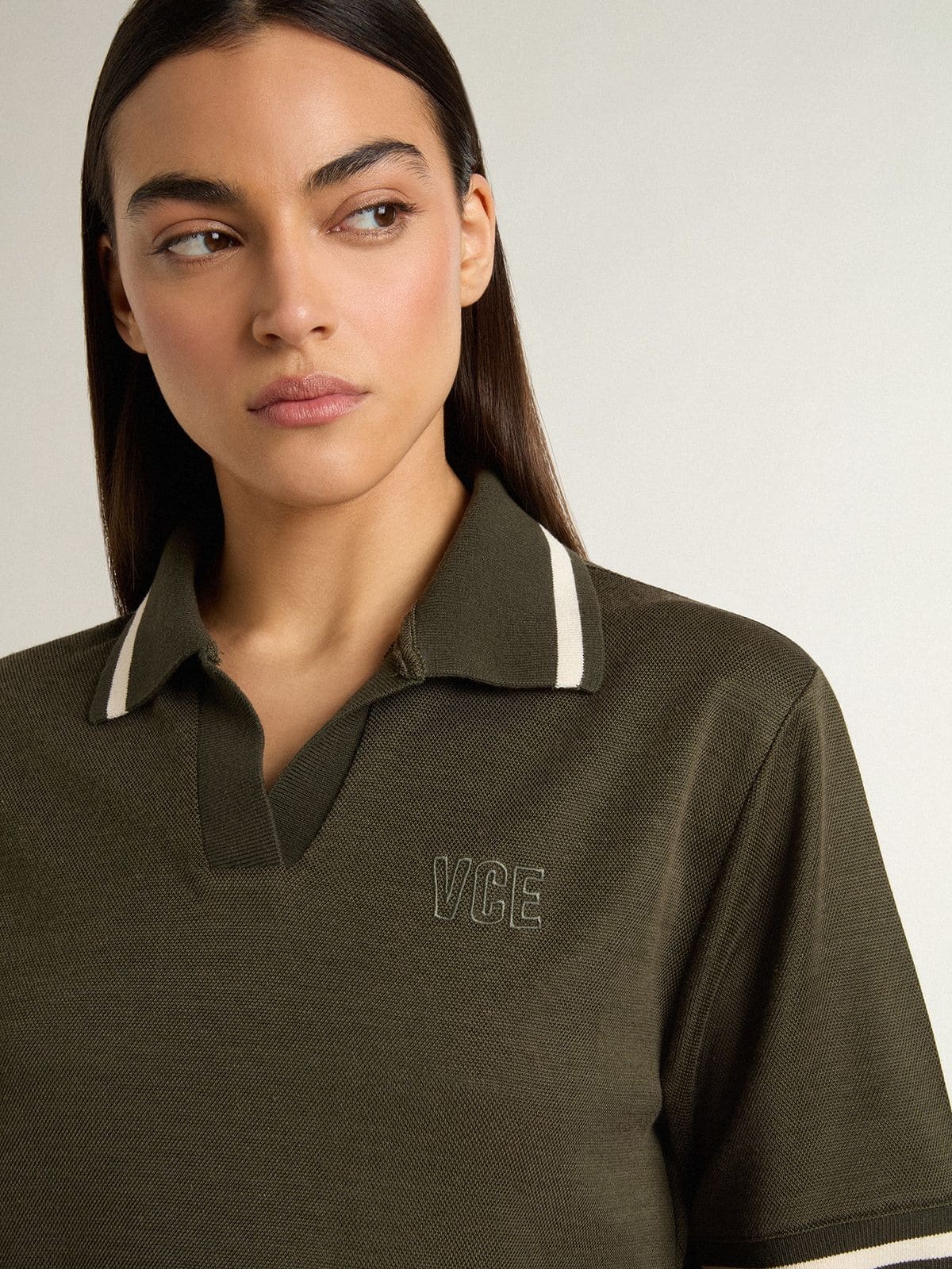 Women's cropped polo in military-green jersey with embroidery - 5